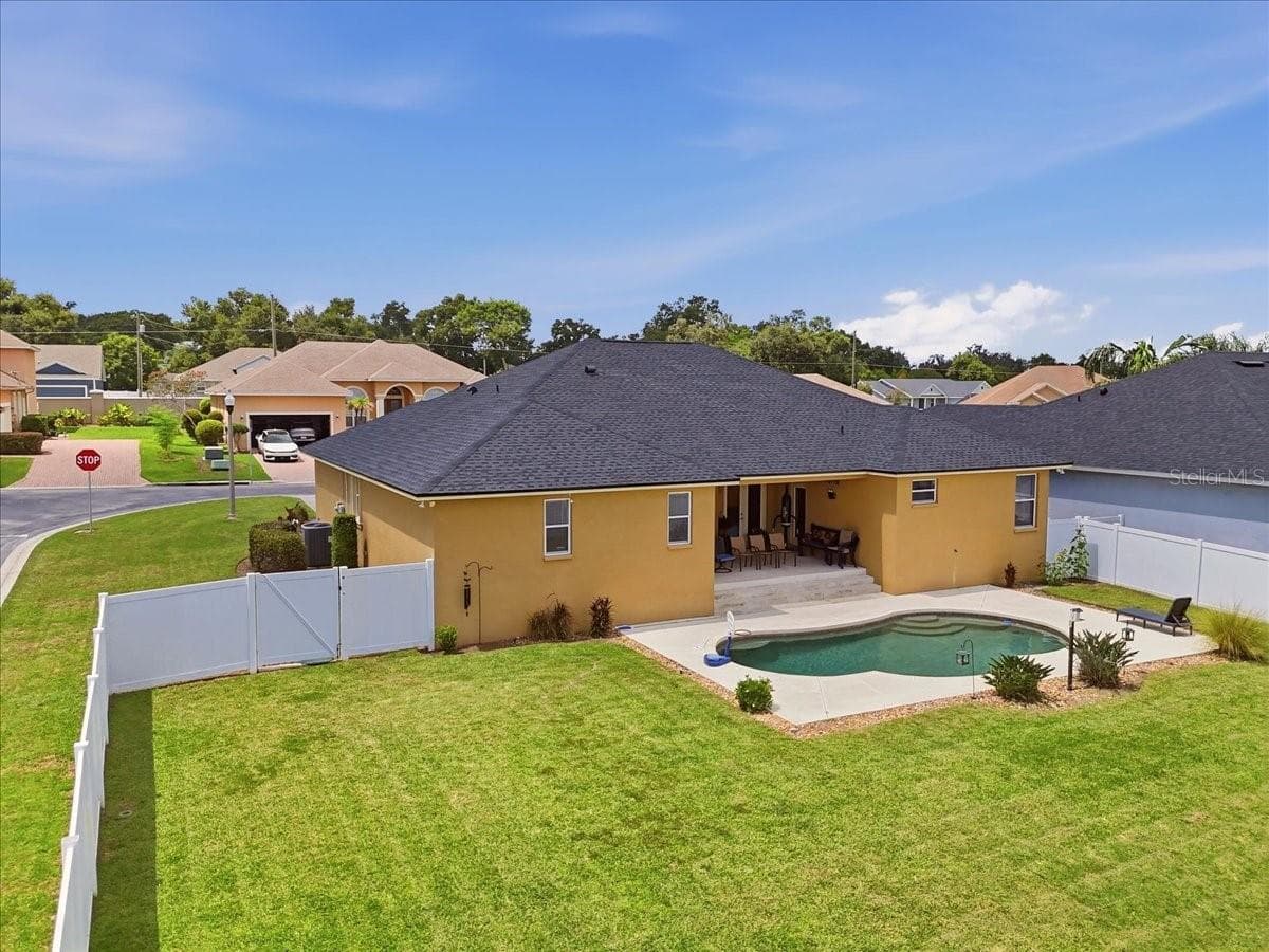 Single Family Residence at 5326 KINSLEY LN, LAKELAND, photo 45 of 53