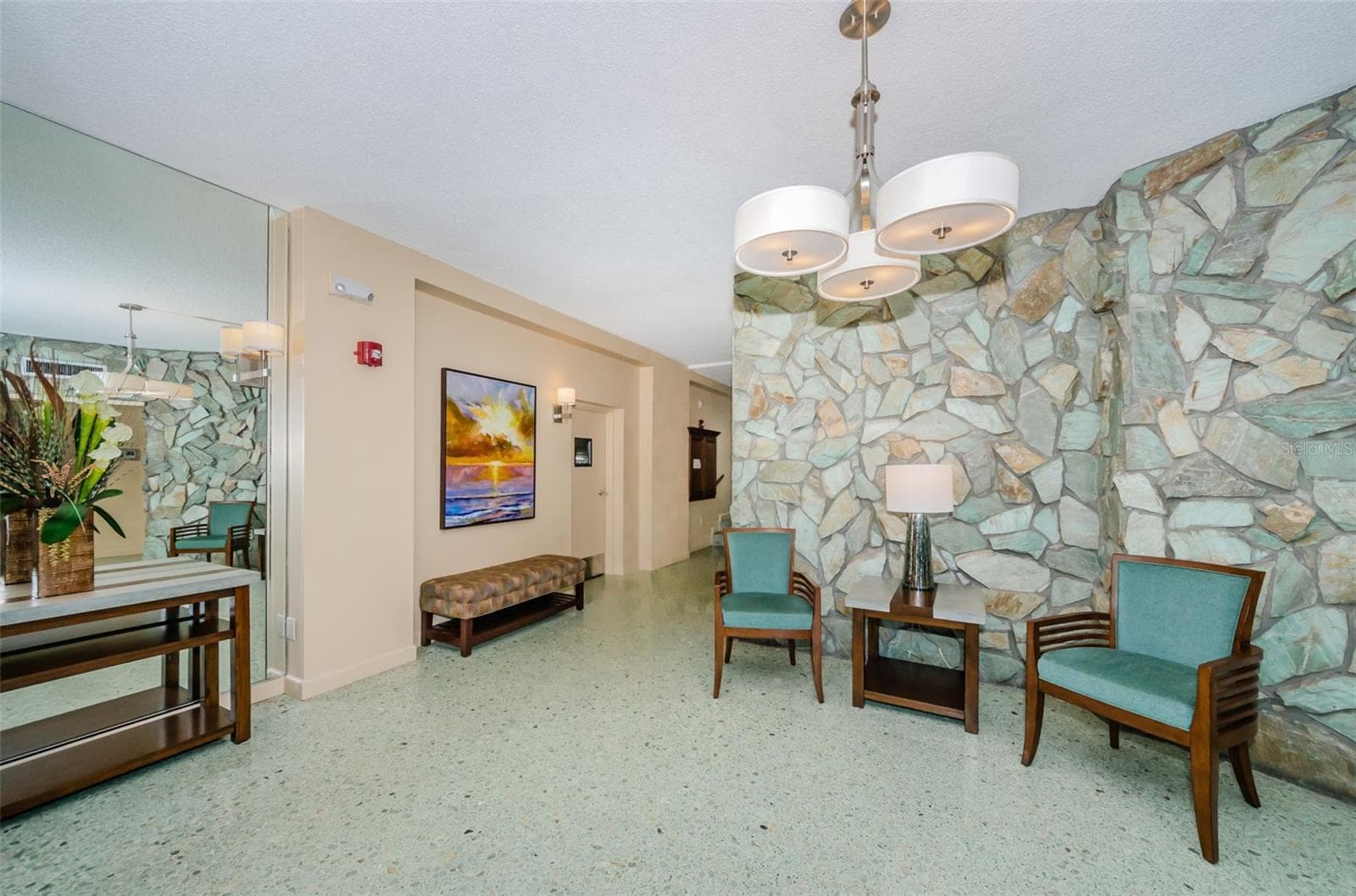 Lobby - 700 BEACH DR NE #308, ST PETERSBURG