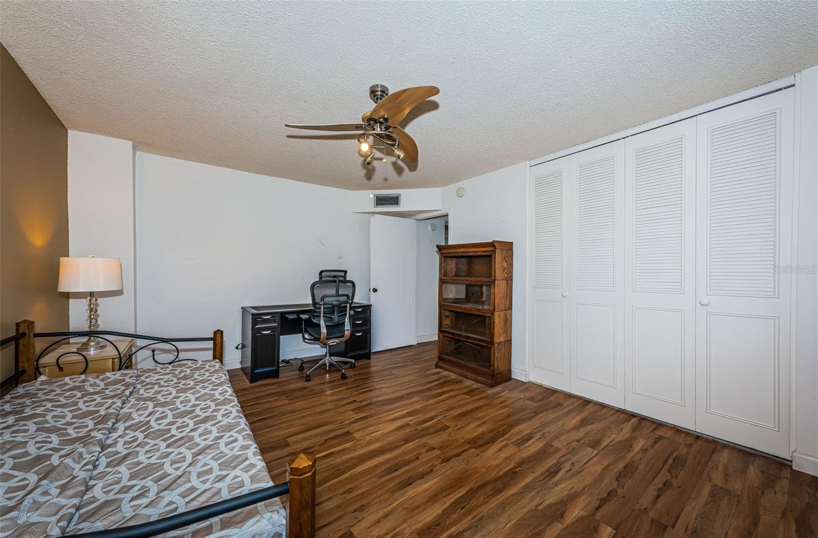 Condominium at 700 BEACH DR NE #308, ST PETERSBURG, photo 42 of 90