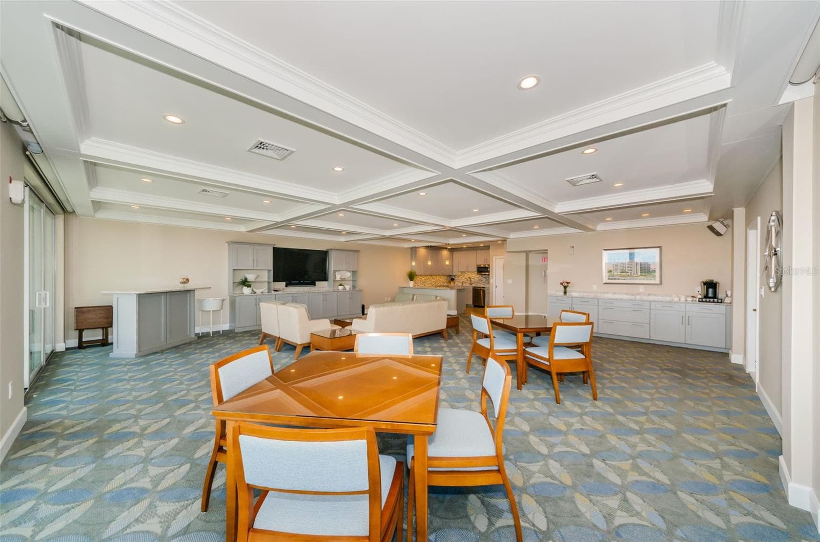 9th Floor Hospitality Level - 700 BEACH DR NE #308, ST PETERSBURG