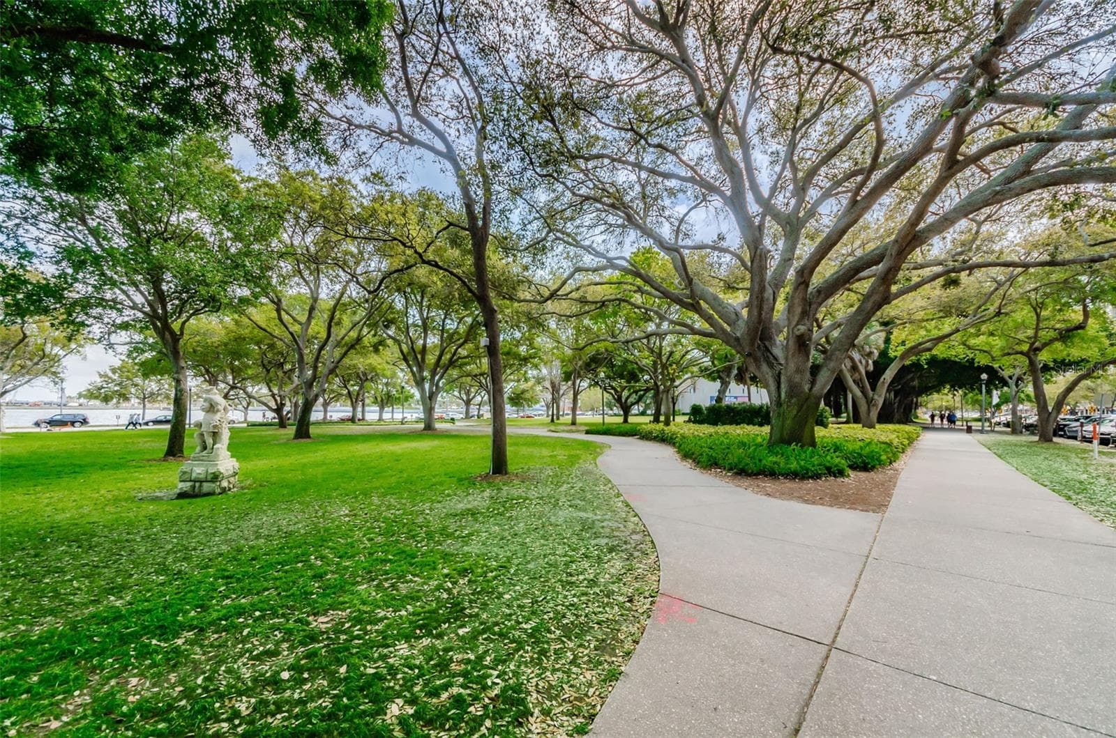 Condominium at 700 BEACH DR NE #308, ST PETERSBURG, photo 68 of 90