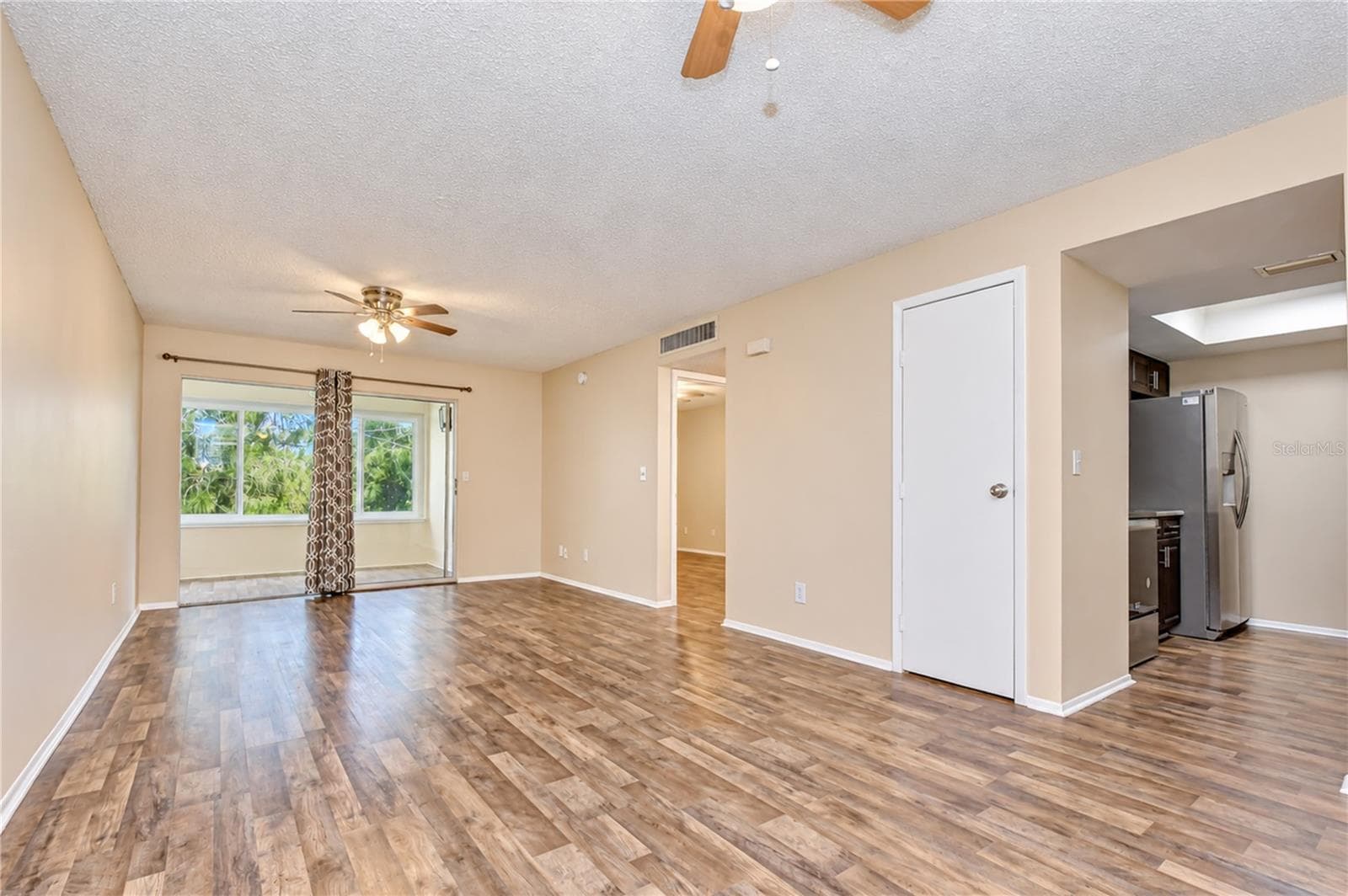 Condominium at 4500 E BAY DR #139, CLEARWATER, photo 7 of 54