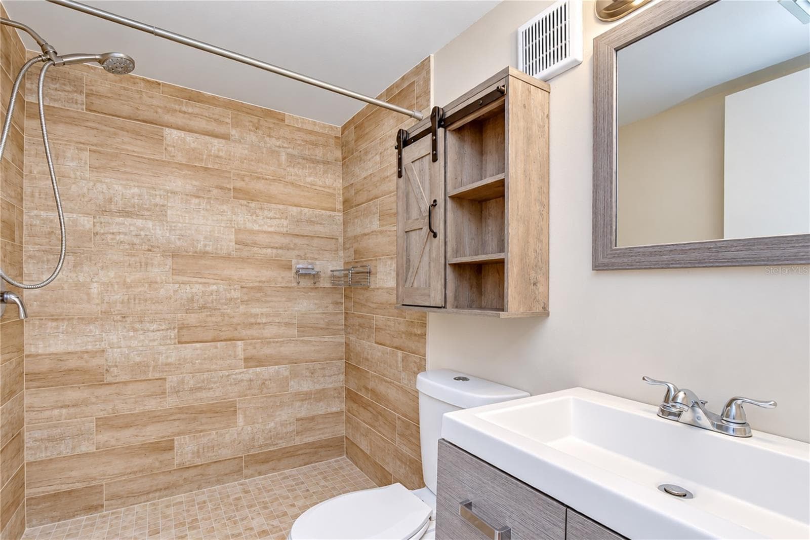 Condominium at 4500 E BAY DR #139, CLEARWATER, photo 27 of 54