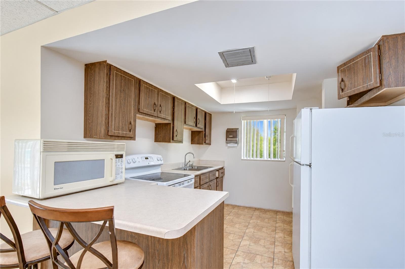 Community Kitchen - 4500 E BAY DR #139, CLEARWATER