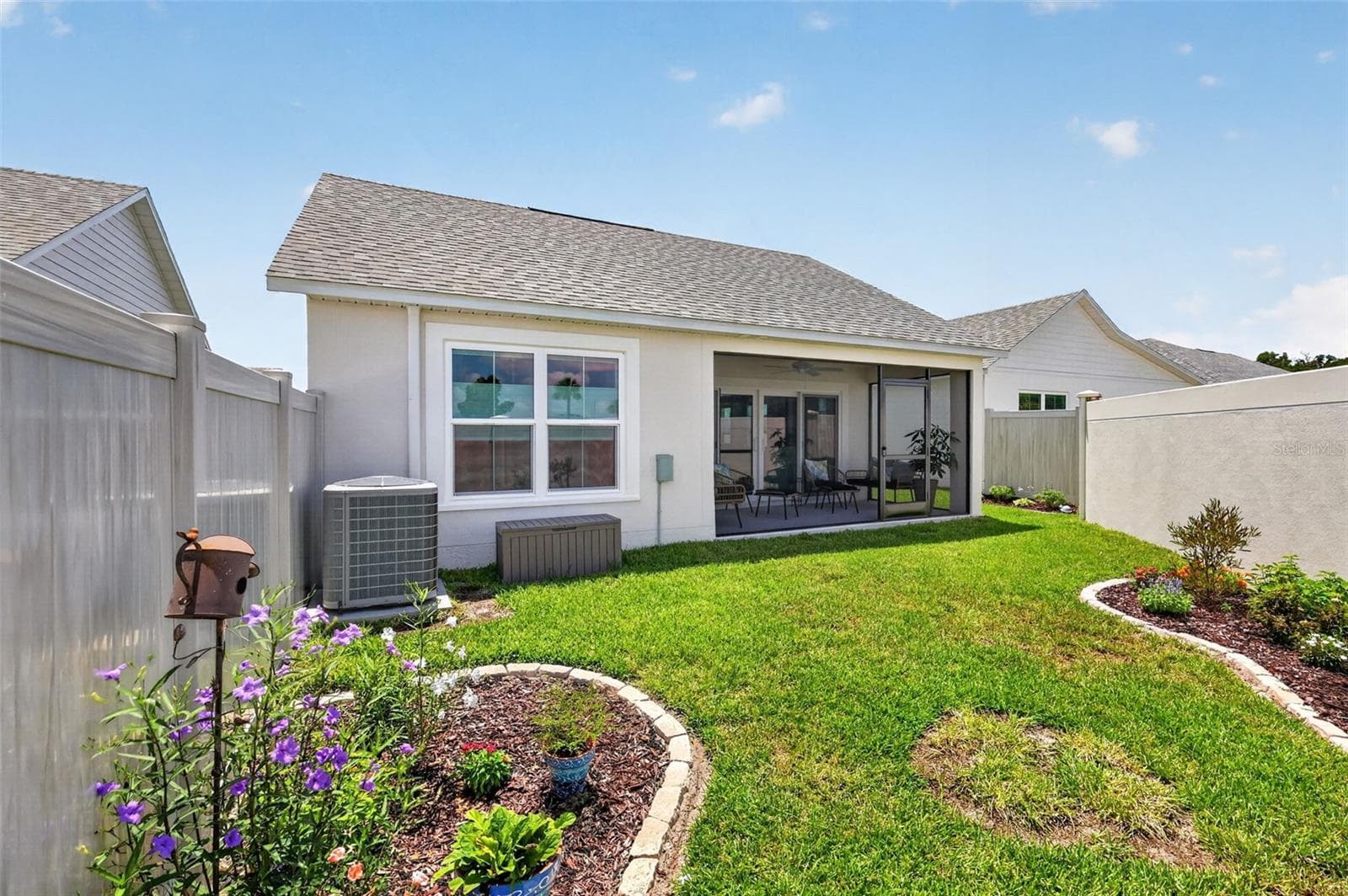 Rear Elevation with PRIVATE, SPACIOUS  Yard - 2005 SANTINO AVE, THE VILLAGES
