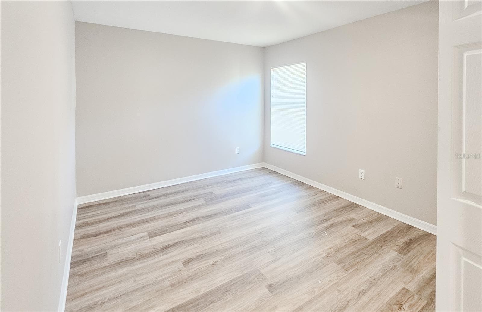 Single Family Residence at 1013 E ESKIMO AVE, TAMPA, photo 16 of 20