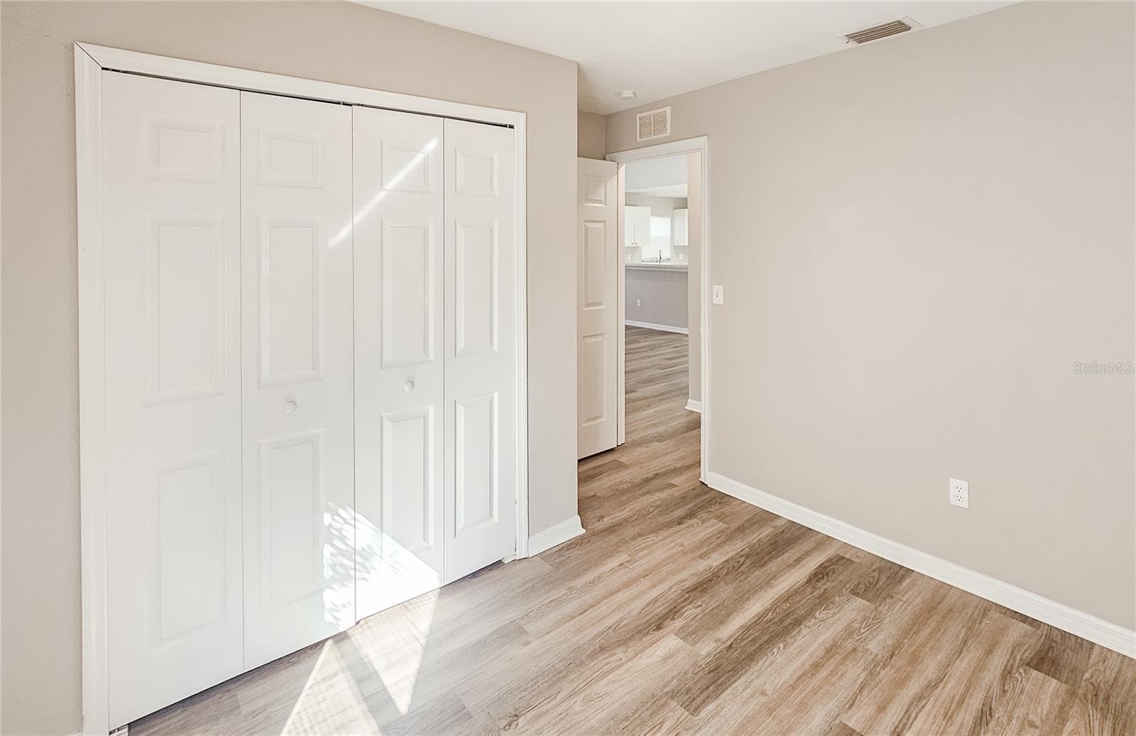 Single Family Residence at 1013 E ESKIMO AVE, TAMPA, photo 17 of 20