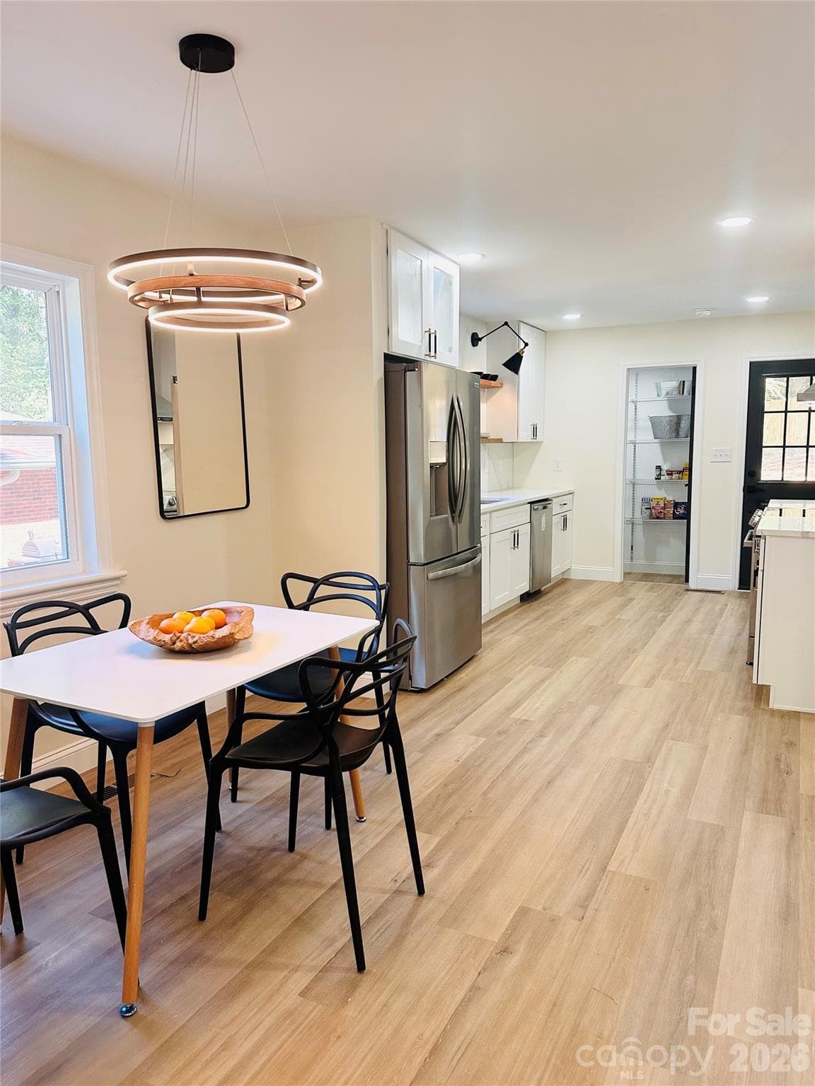 Single Family Residence at 3414 Bonaire Drive, Charlotte, photo 7 of 21