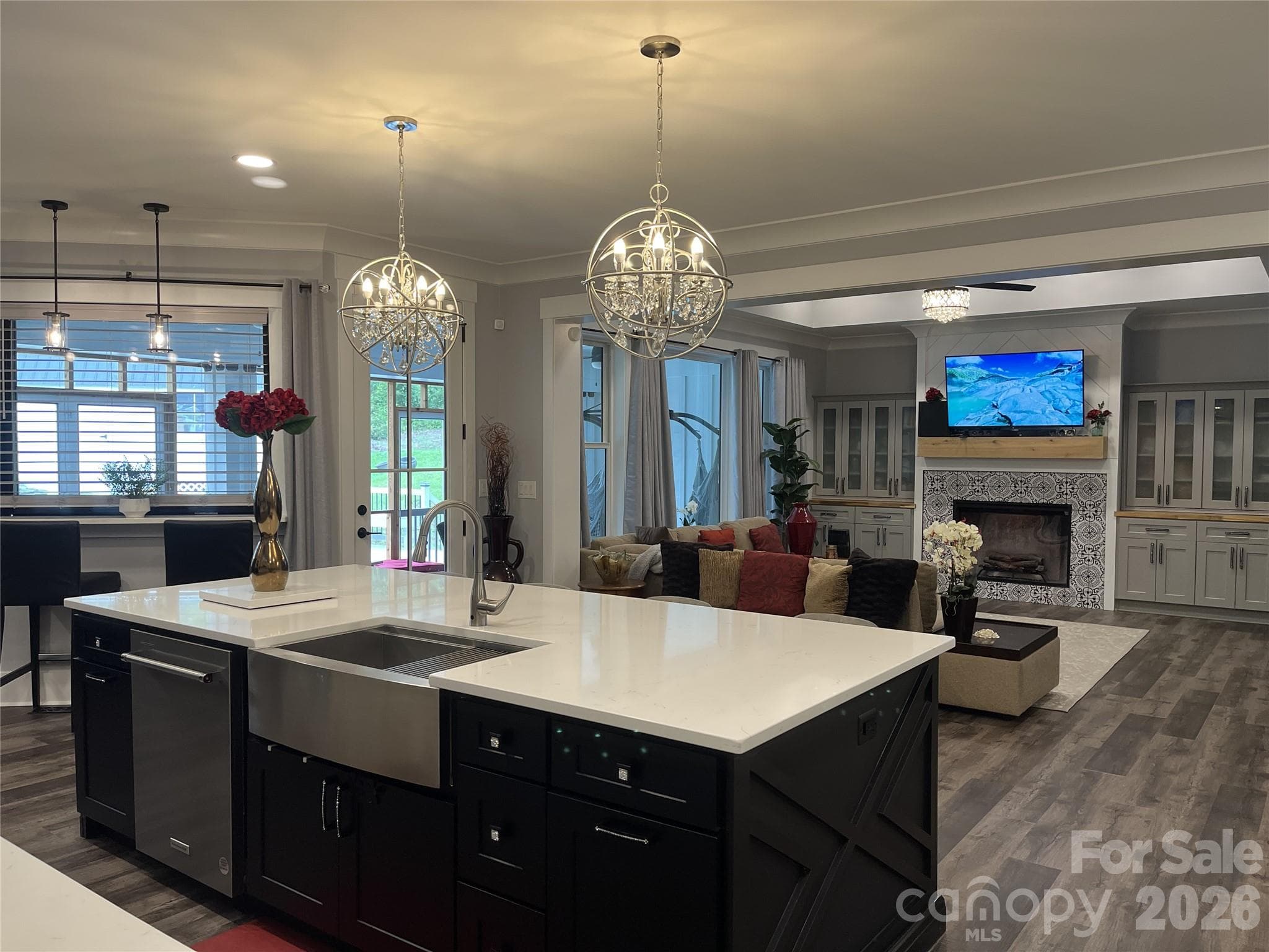 Single Family Residence at 900 Houston Heights Road, Charlotte, photo 10 of 44