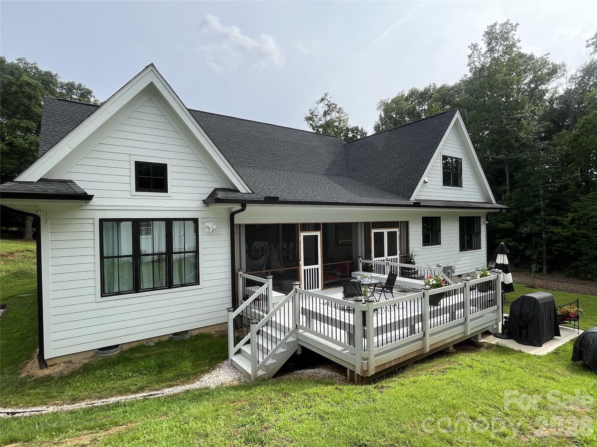 Single Family Residence at 900 Houston Heights Road, Charlotte, photo 41 of 44