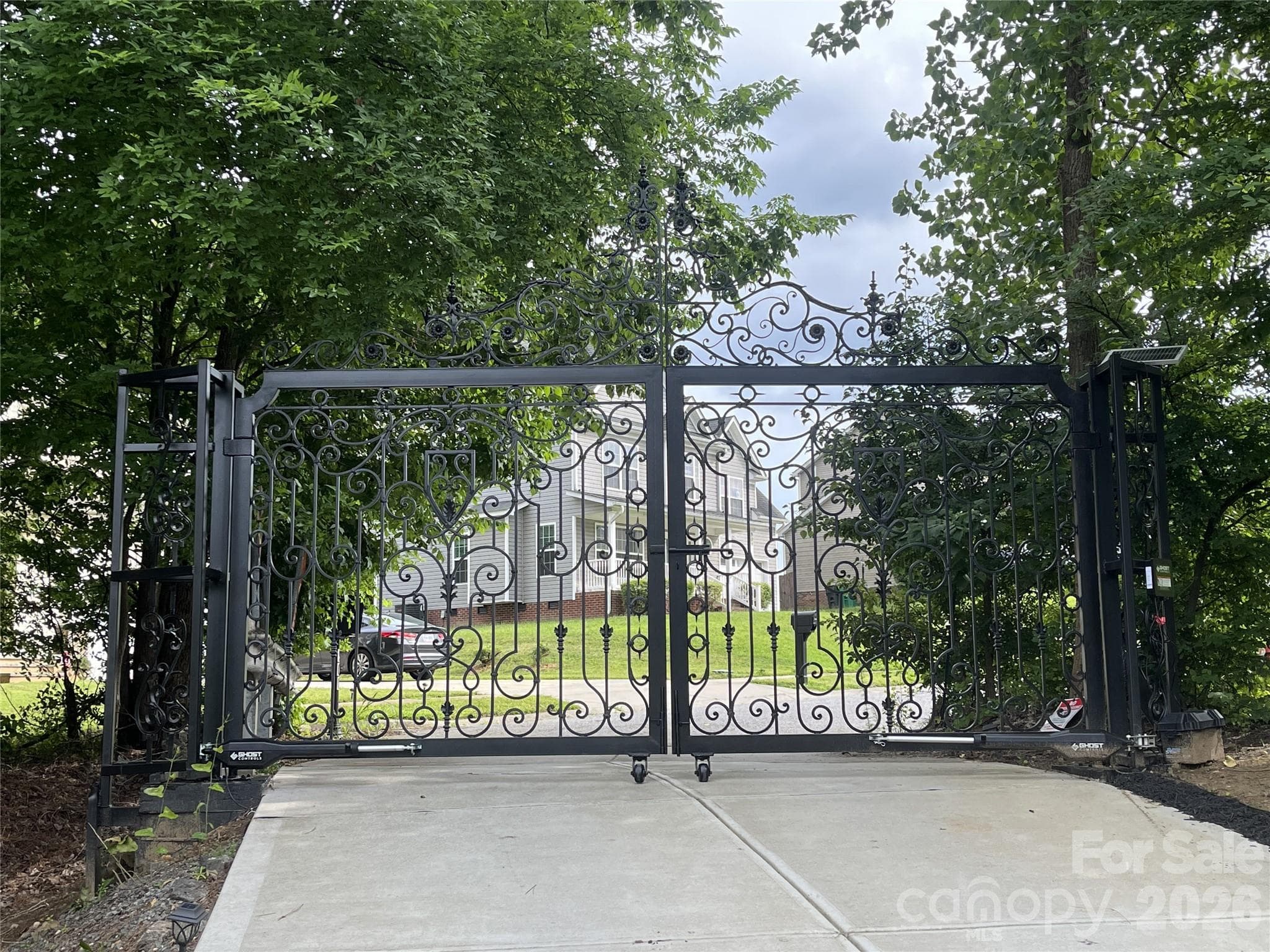 Single Family Residence at 900 Houston Heights Road, Charlotte, photo 44 of 44