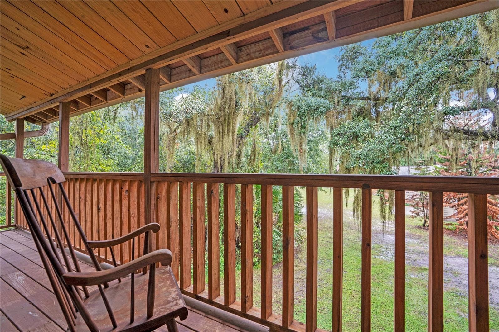 In- Law Suite Balcony with a scenic view - 4410 MILDRED BASS RD, ST CLOUD