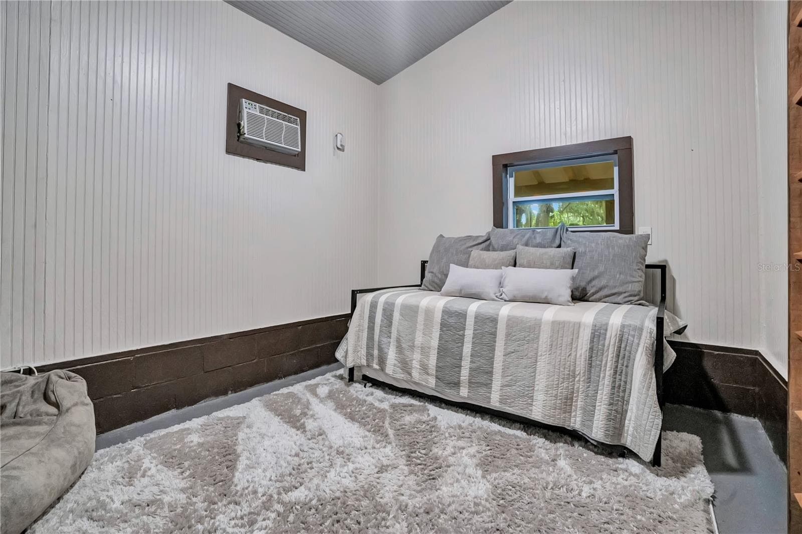 Bunk House with Private Restroom - 4410 MILDRED BASS RD, ST CLOUD