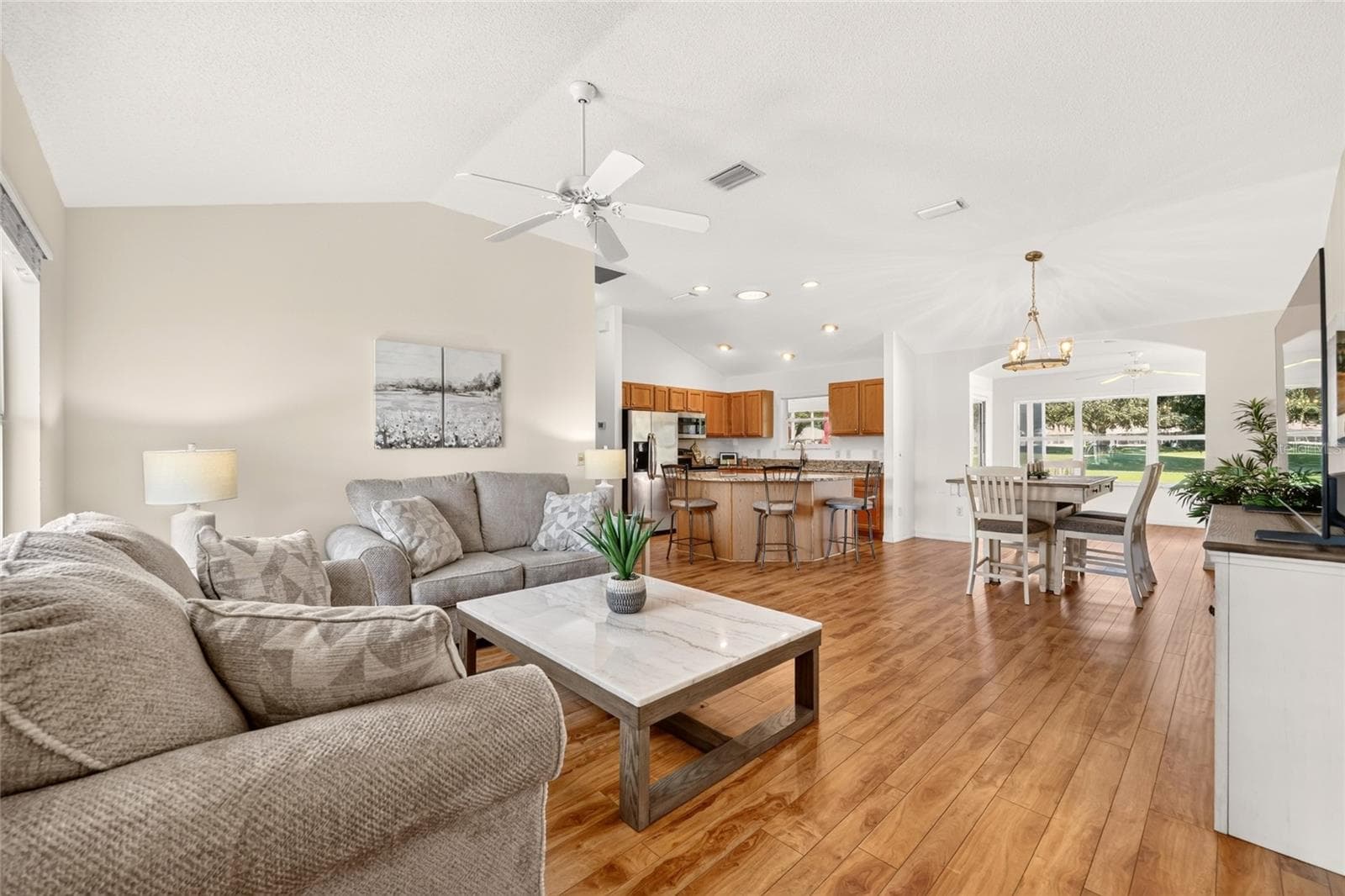 Single Family Residence at 2109 GERARDO AVE, THE VILLAGES, photo 6 of 20