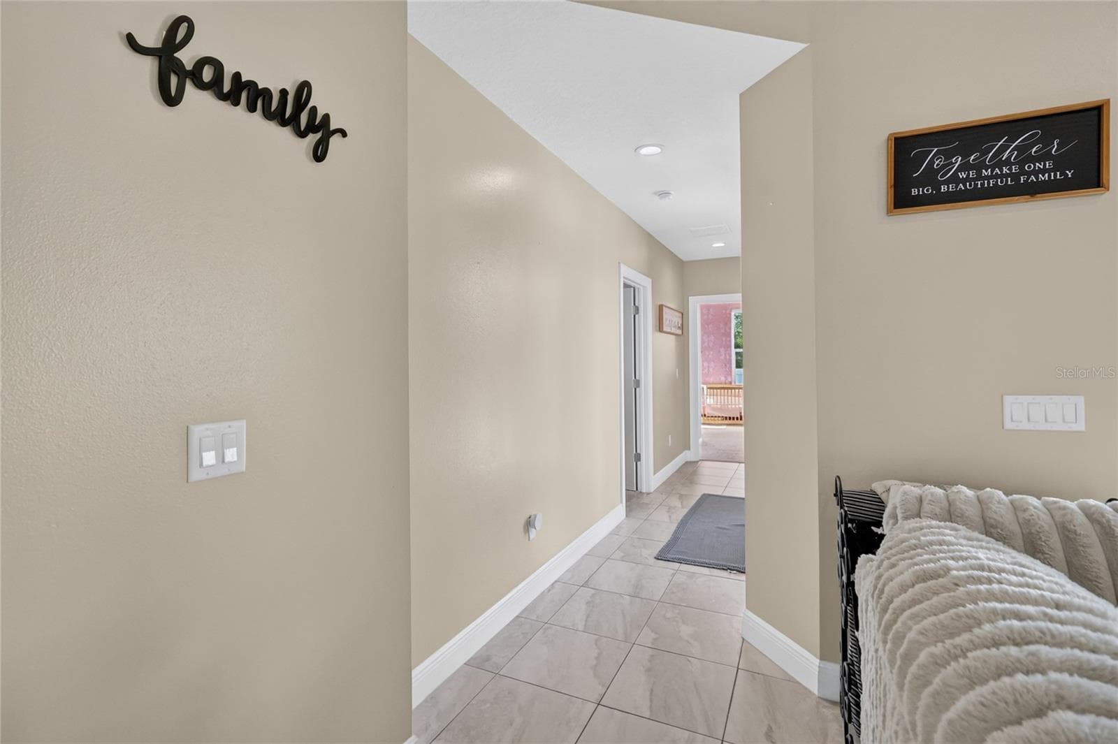 Single Family Residence at 2985 BREEZY MEADOWS DR, CLEARWATER, photo 25 of 48