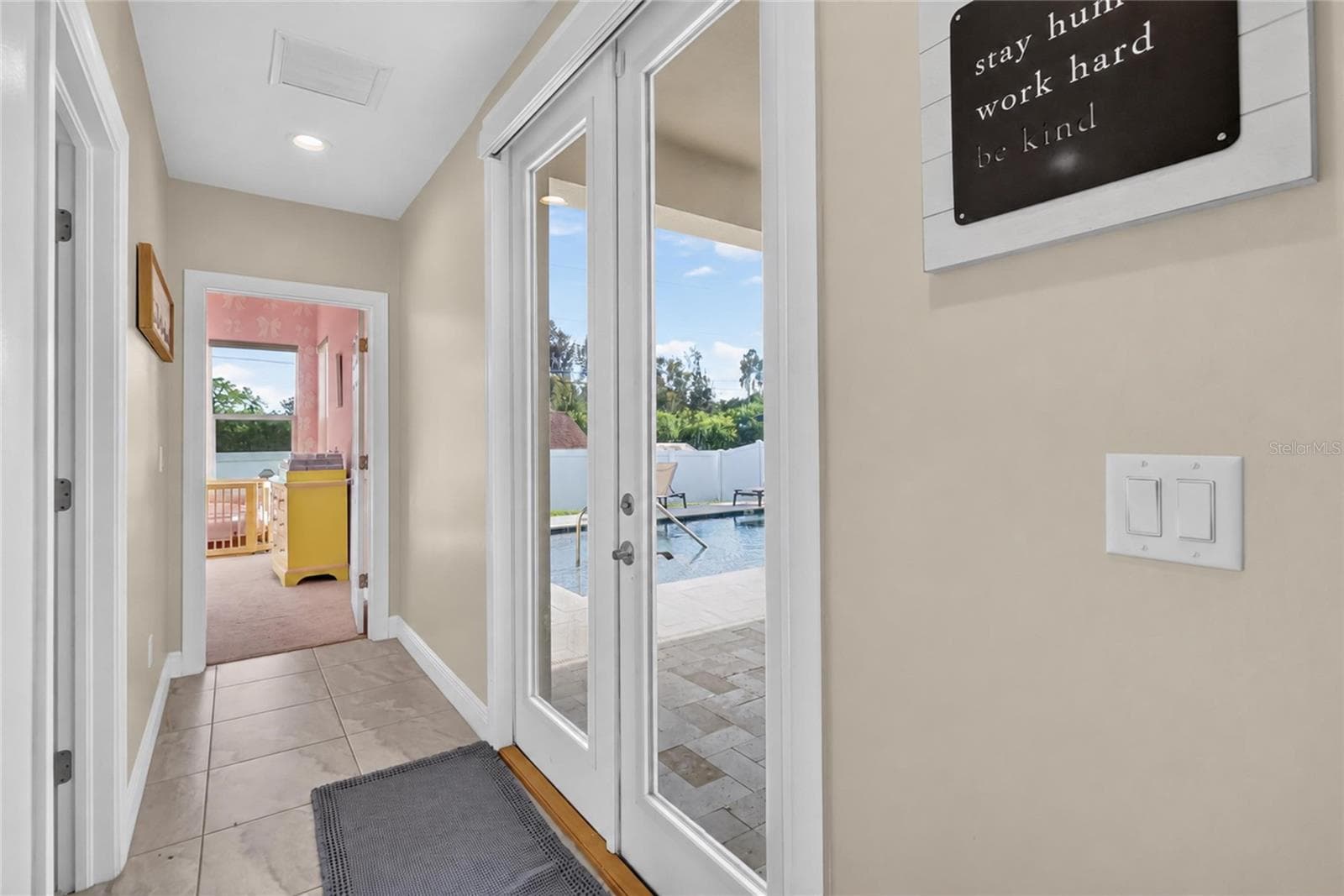 Single Family Residence at 2985 BREEZY MEADOWS DR, CLEARWATER, photo 26 of 48