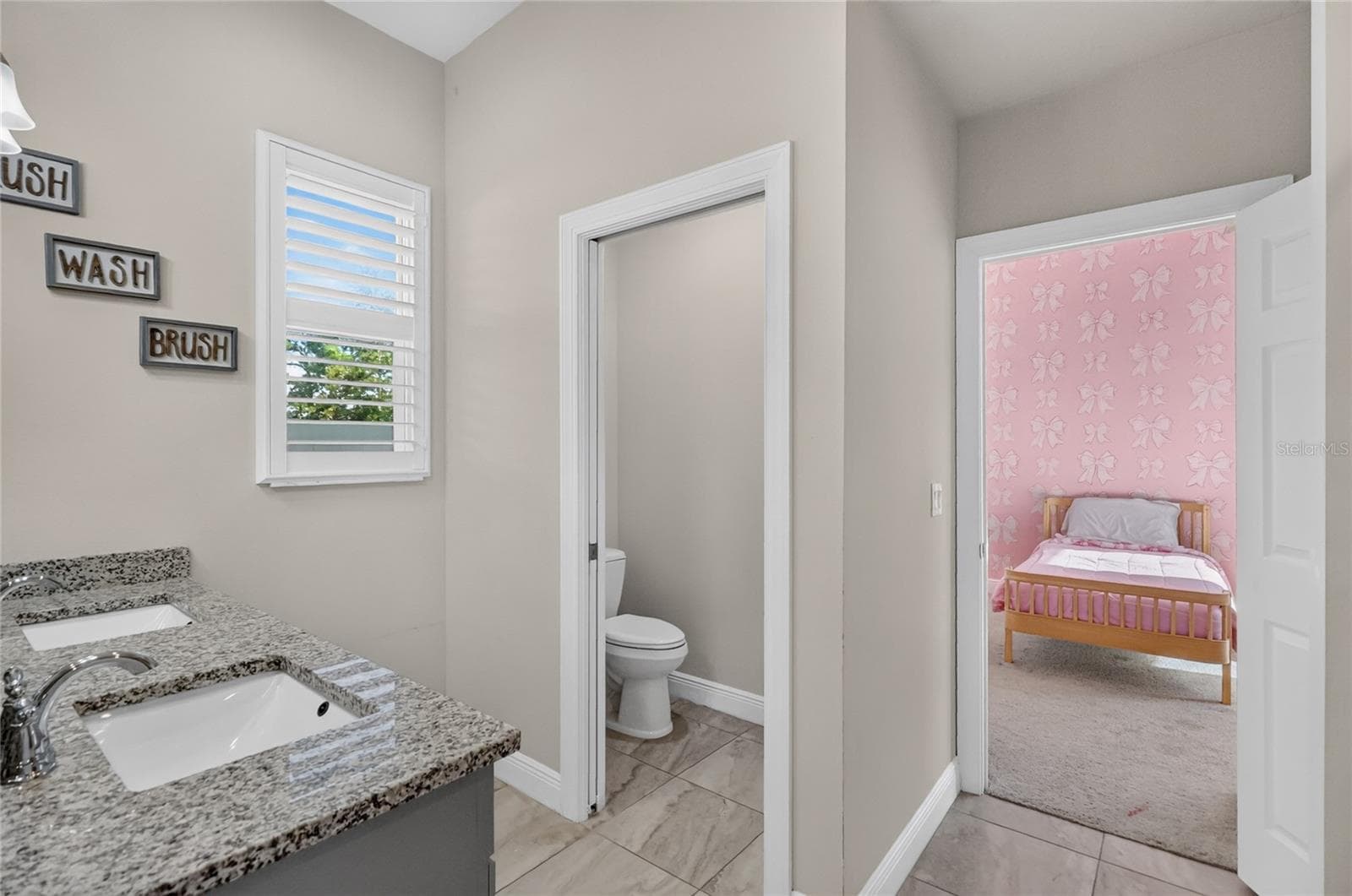 Single Family Residence at 2985 BREEZY MEADOWS DR, CLEARWATER, photo 30 of 48