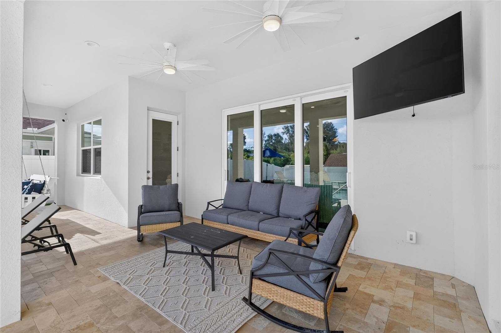 Single Family Residence at 2985 BREEZY MEADOWS DR, CLEARWATER, photo 39 of 48