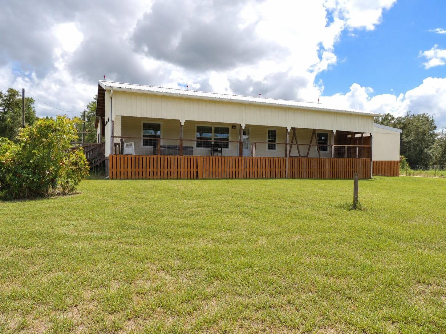 5950 NE 107TH CT