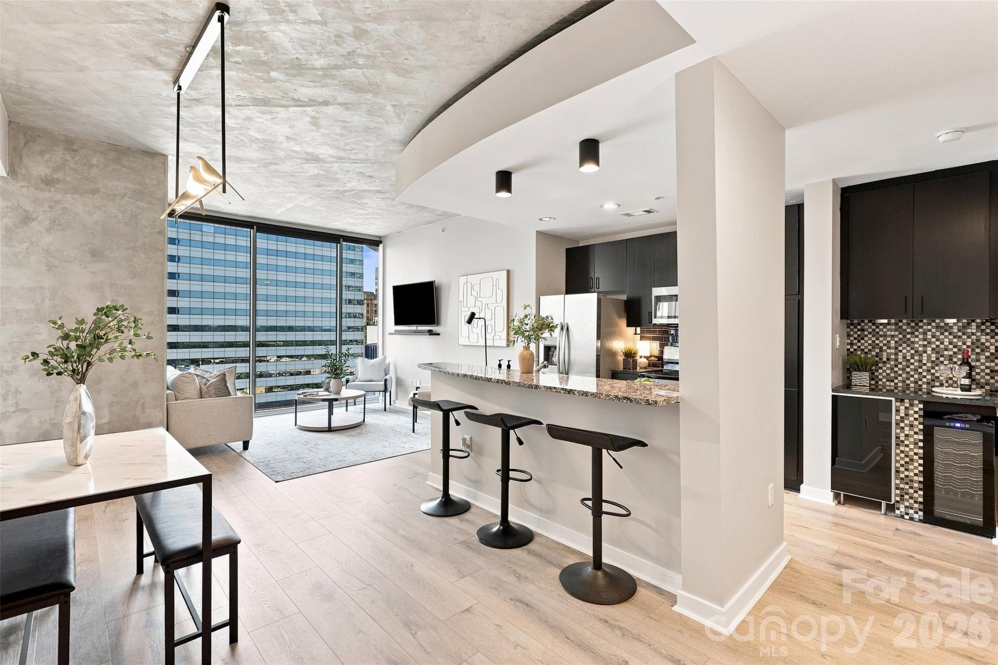 Condominium at Charlotte, photo 10 of 62