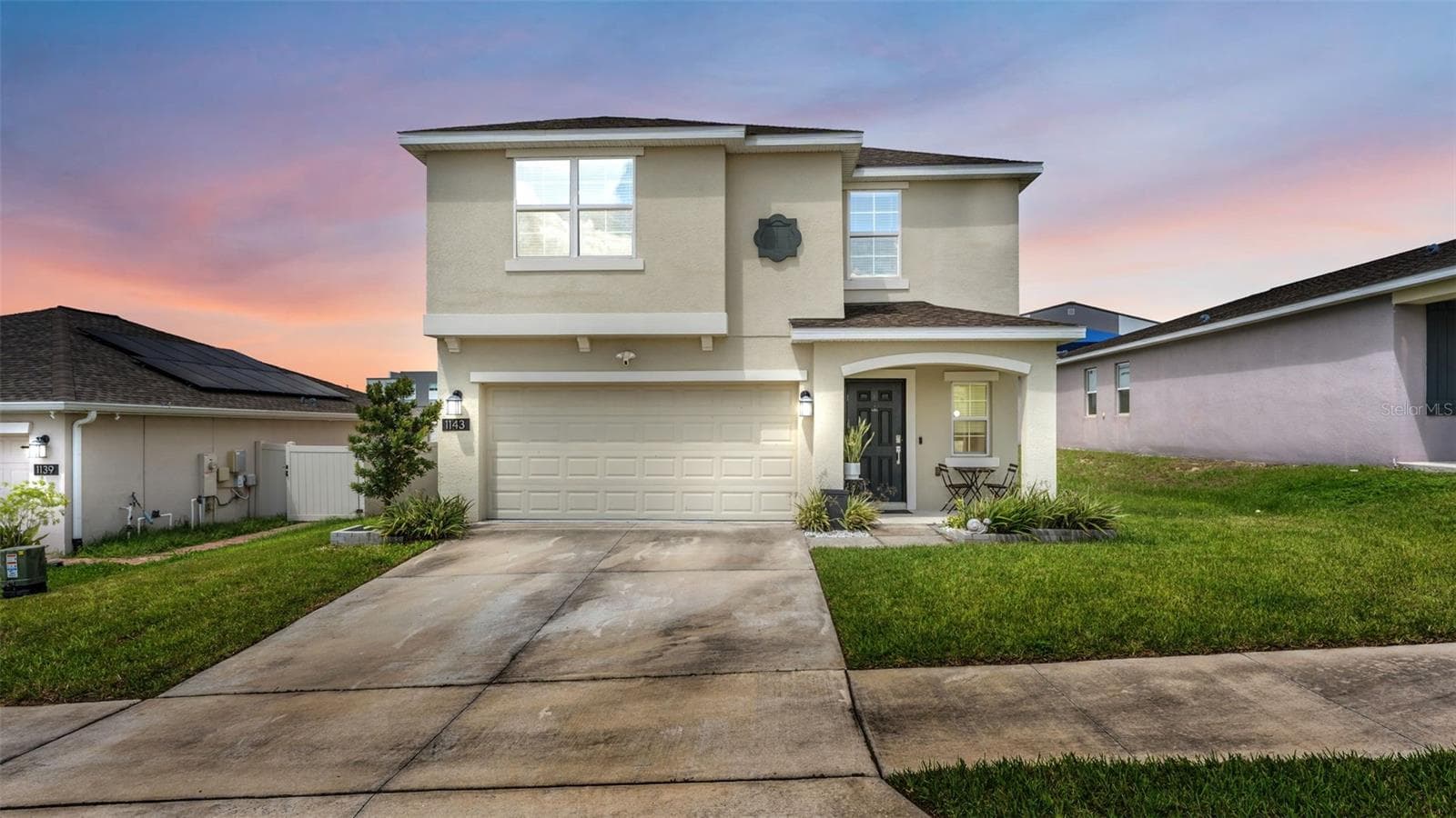 1143 POMELO ST