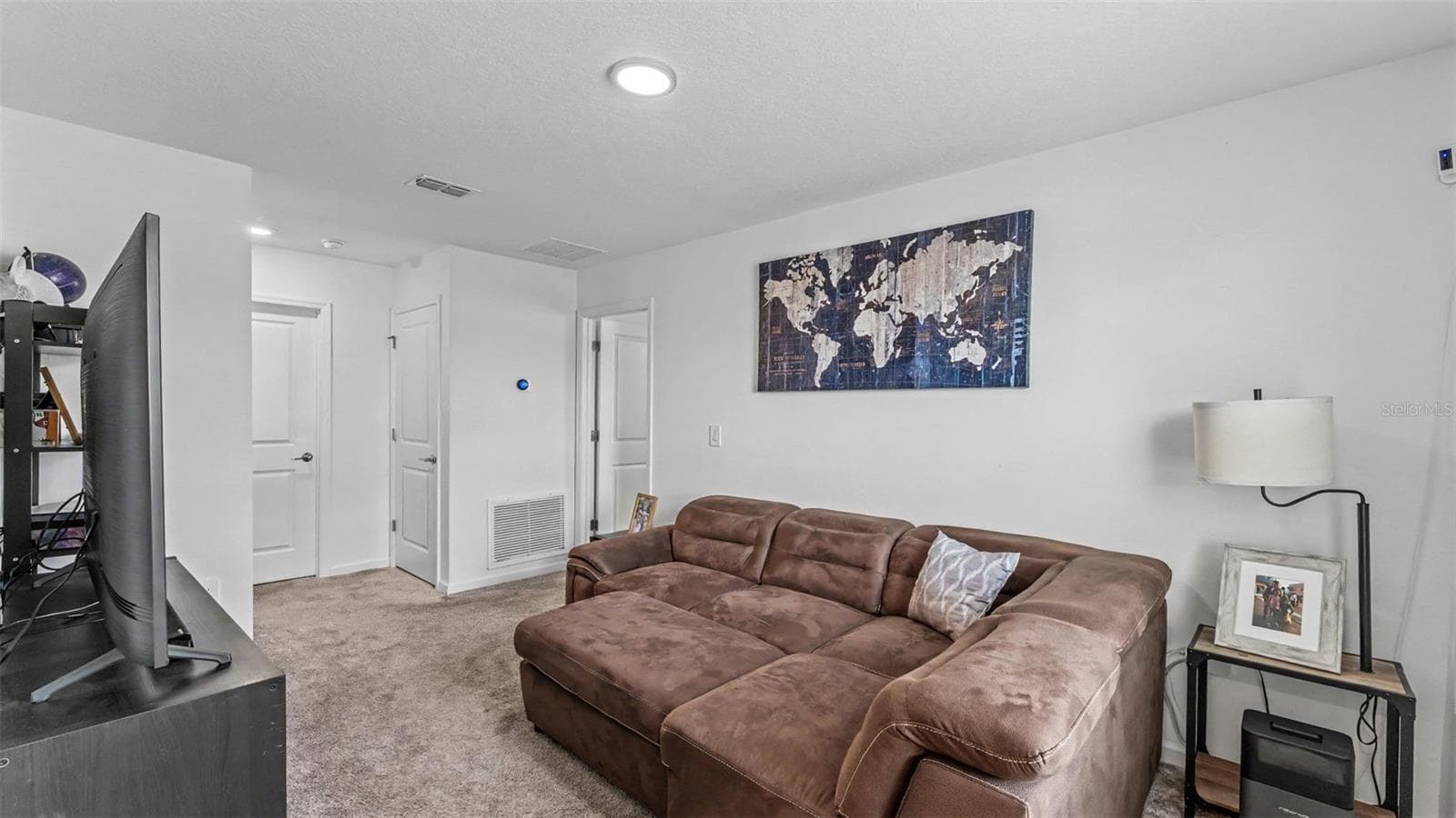 Single Family Residence at 1143 POMELO ST, DAVENPORT, photo 17 of 51