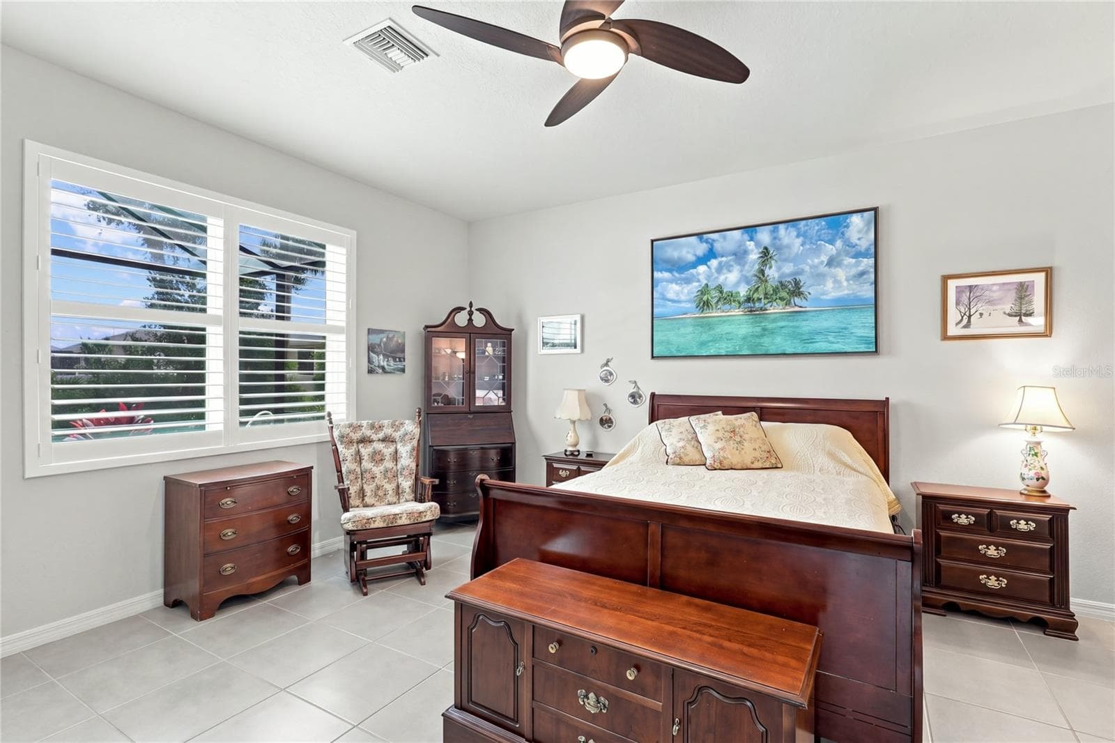 Single Family Residence at 5711 OAK BRIDGE CT, BRADENTON, photo 17 of 51