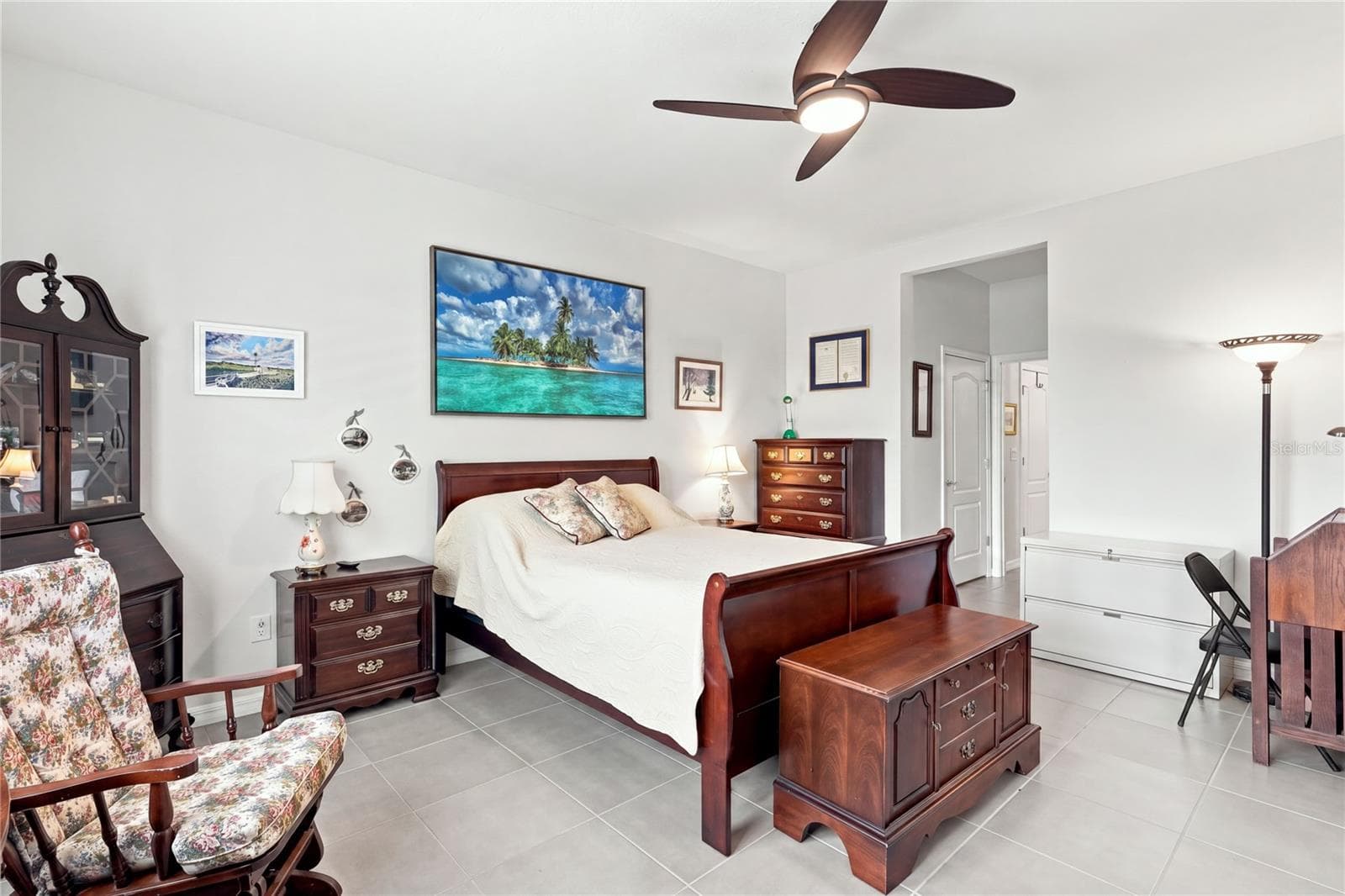 Single Family Residence at 5711 OAK BRIDGE CT, BRADENTON, photo 18 of 51