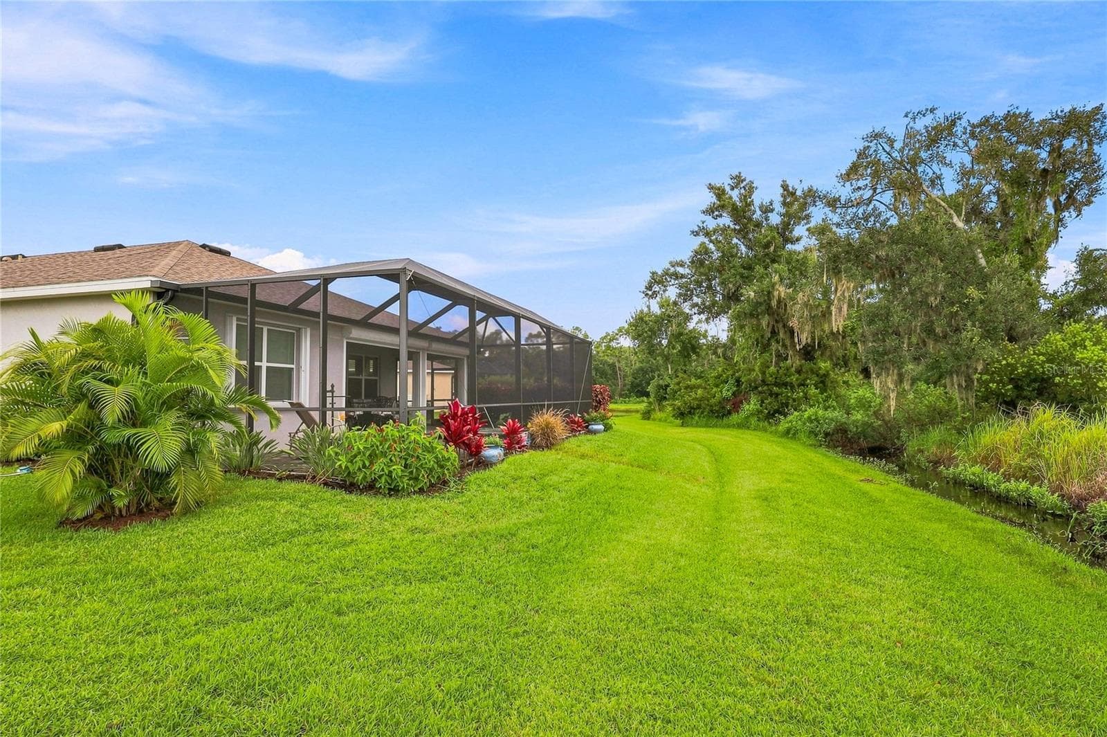 Single Family Residence at 5711 OAK BRIDGE CT, BRADENTON, photo 40 of 51