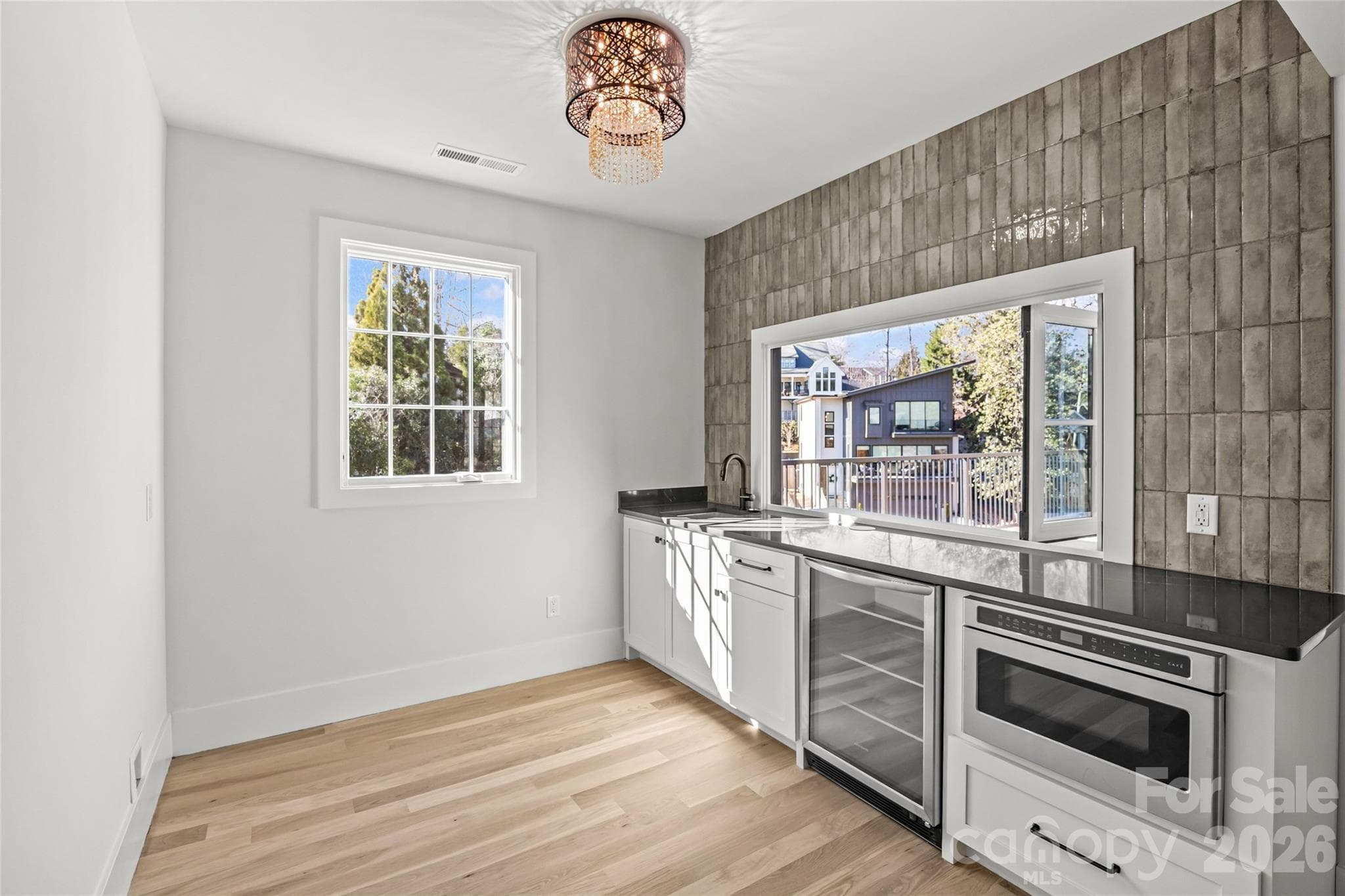 Loft Kitchenette - 1607 Tippah Park Court, Charlotte