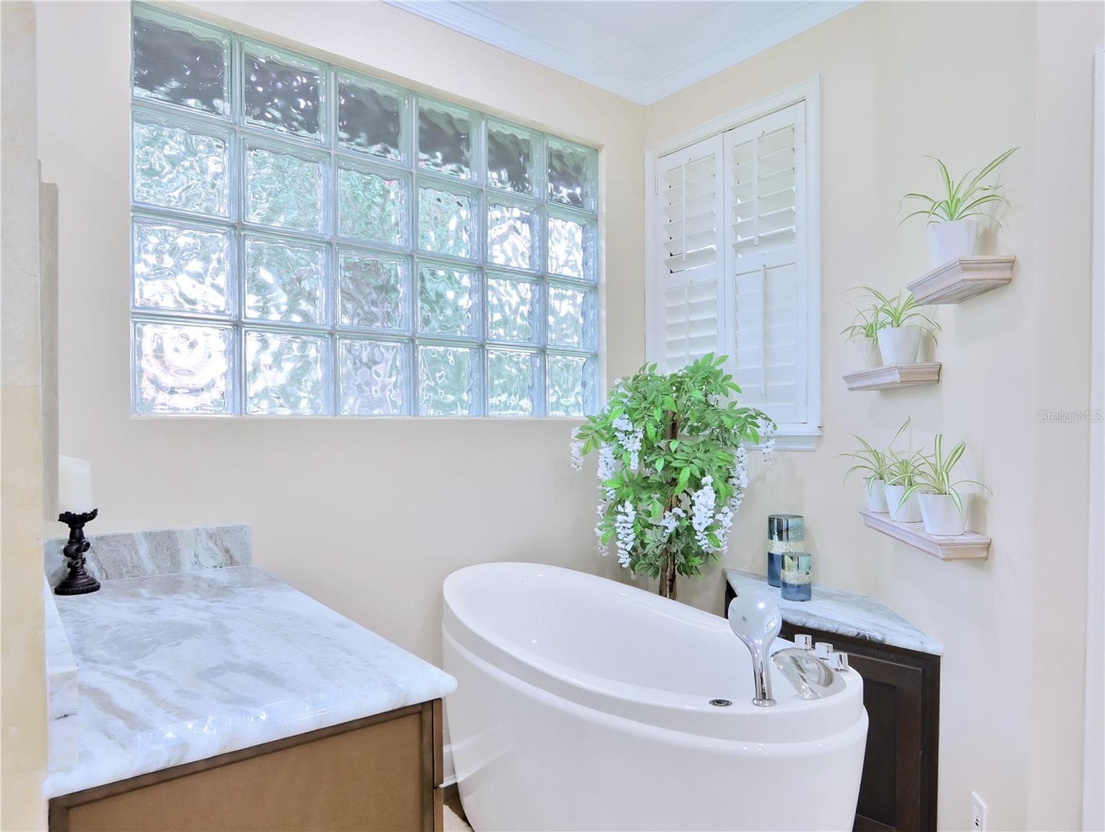 Single Family Residence at 2216 SMOKETREE CT, LONGWOOD, photo 24 of 48