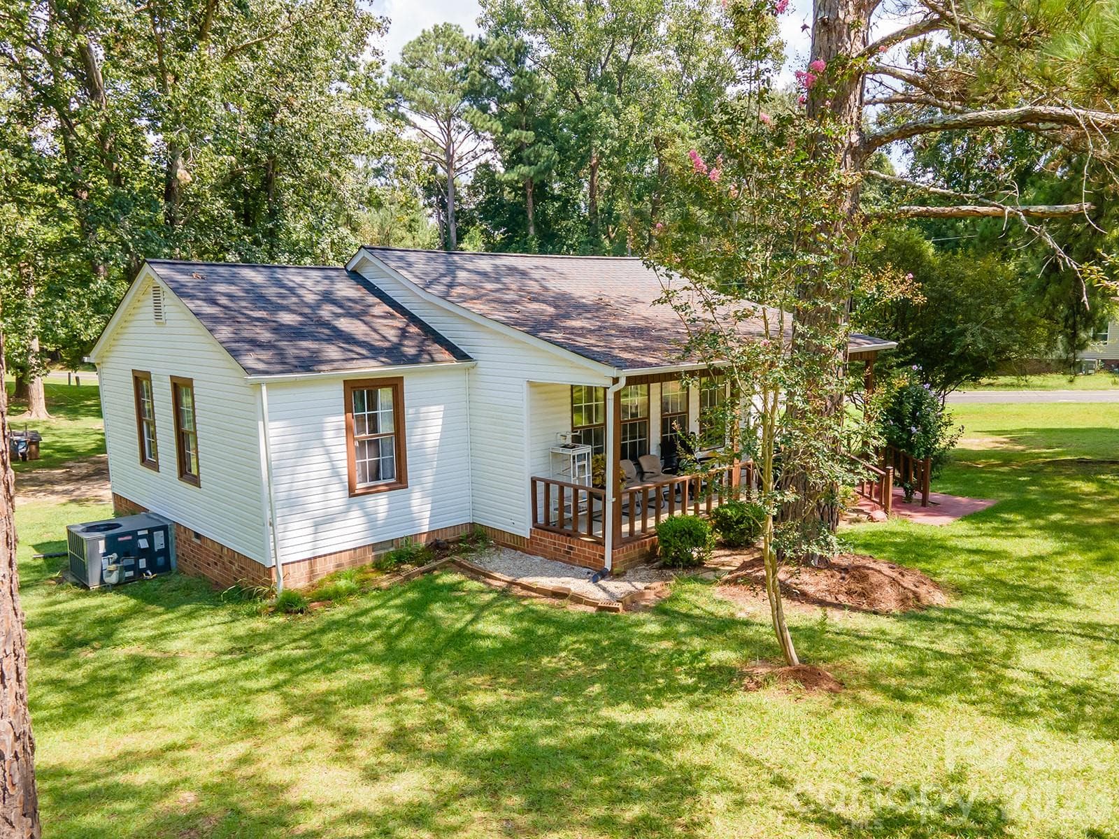 Single Family Residence at 1929 John Everall Road, Lancaster, photo 22 of 25