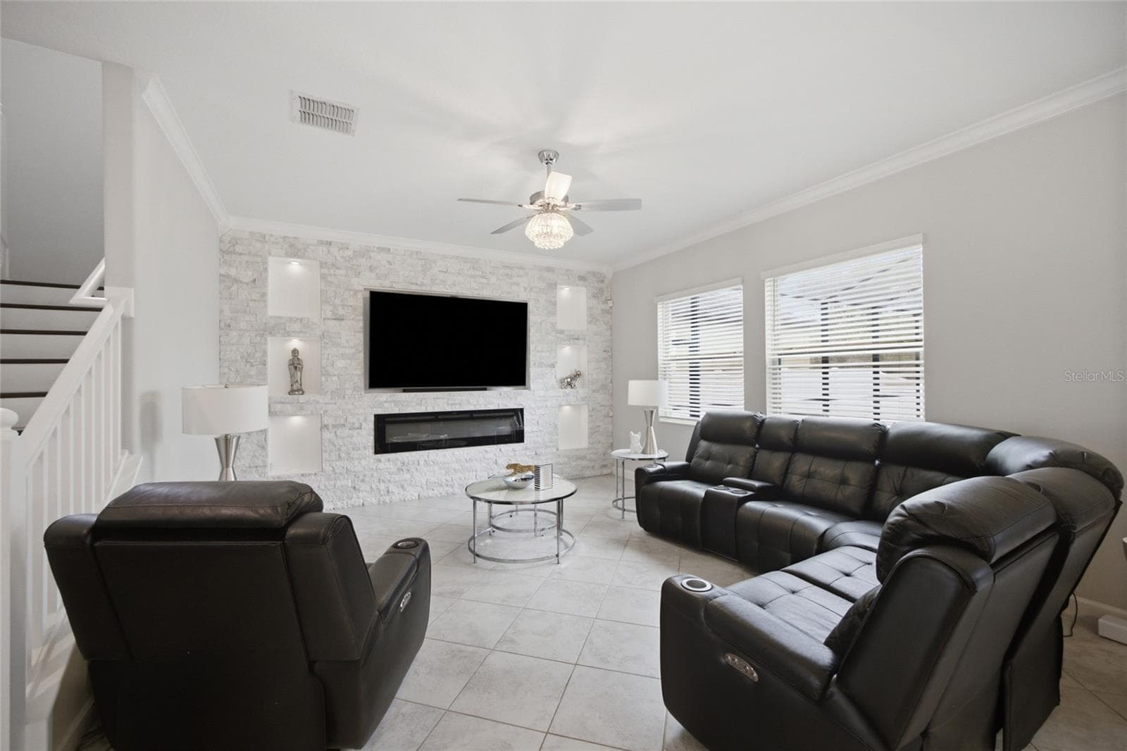 Single Family Residence at 11419 SUNBURST MARBLE RD, RIVERVIEW, photo 9 of 46