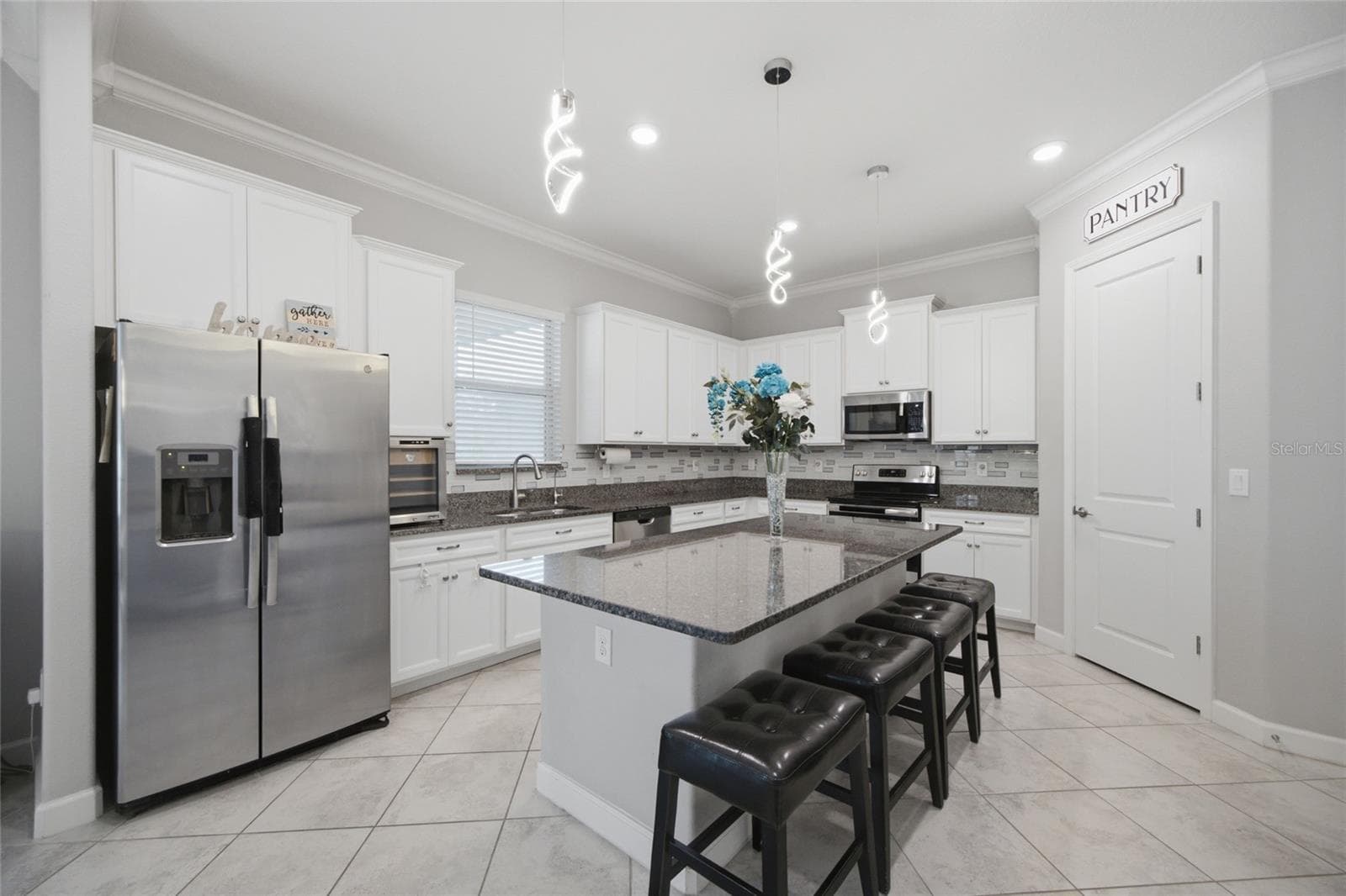 Single Family Residence at 11419 SUNBURST MARBLE RD, RIVERVIEW, photo 11 of 46