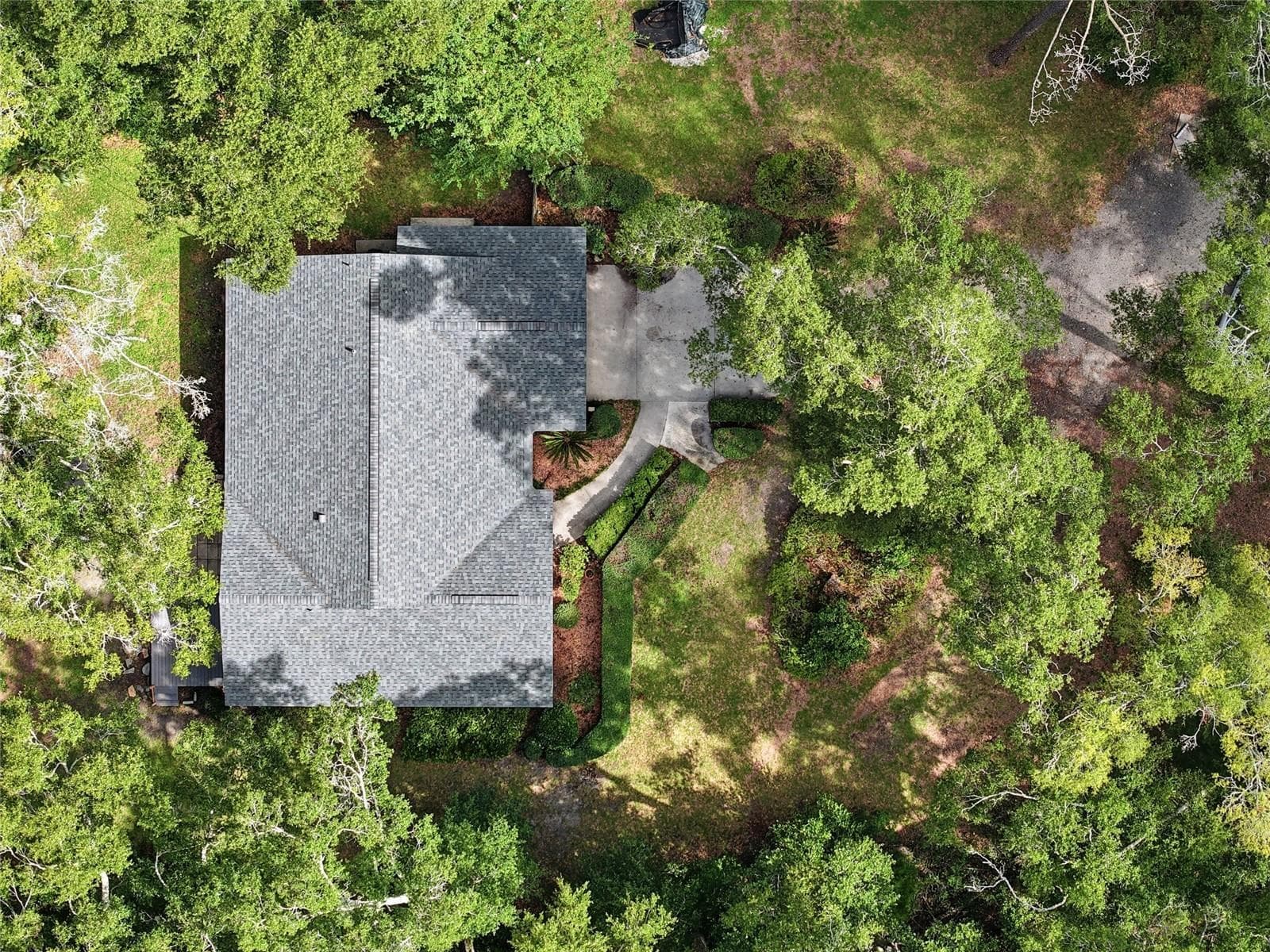 Single Family Residence at 17026 SOUTHSIDE CT, HIGH SPRINGS, photo 2 of 30