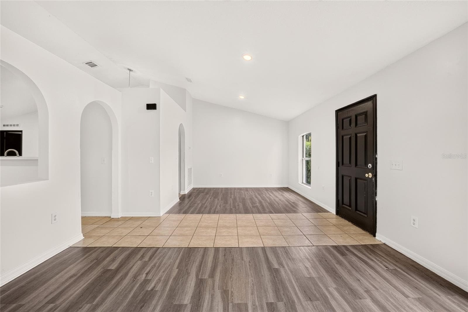 Single Family Residence at 12792 SW 43 CIR, OCALA, photo 6 of 53