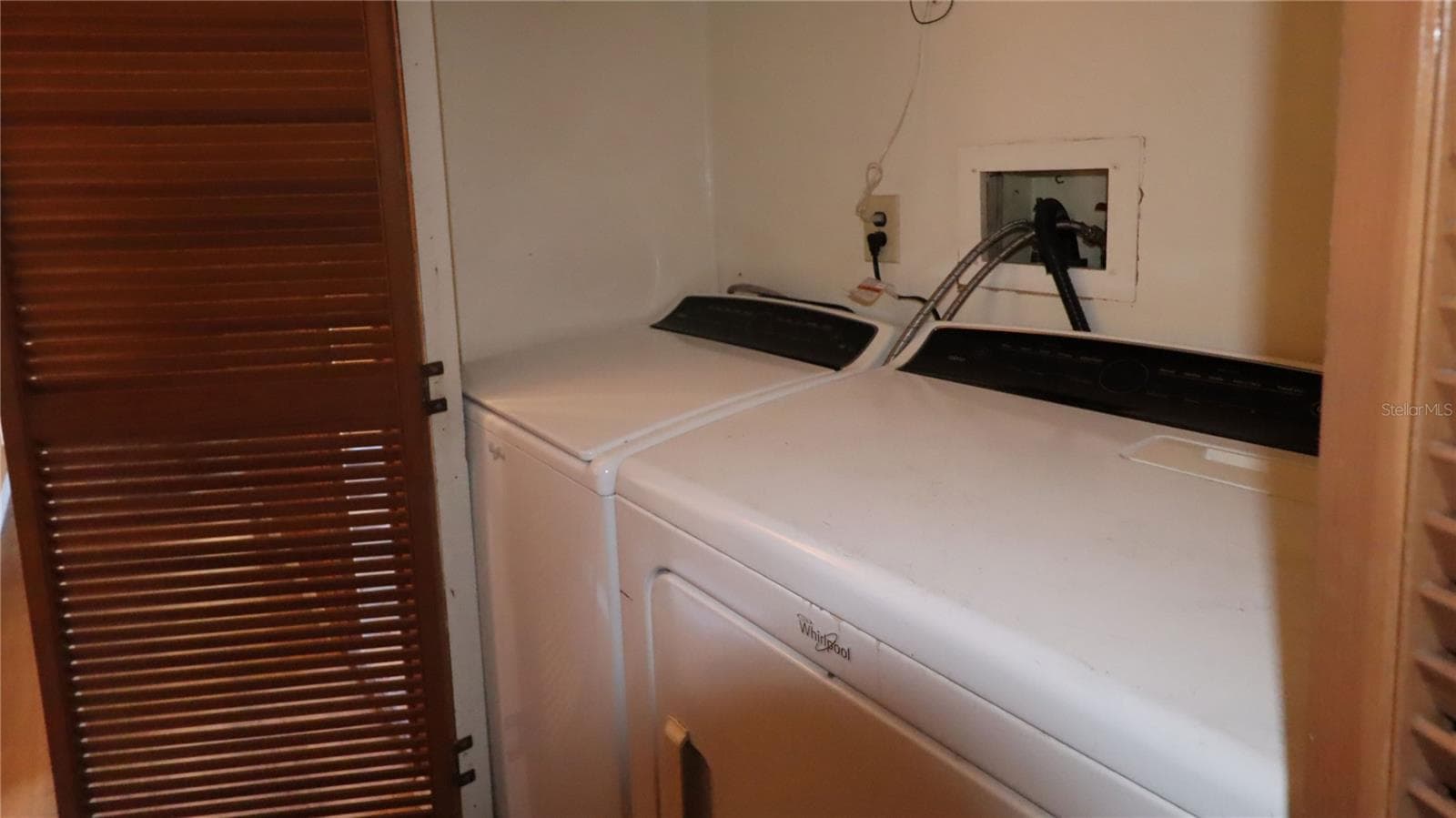 Oops...I forgot the inside laundry!! - 417 NE 64TH AVE, OCALA