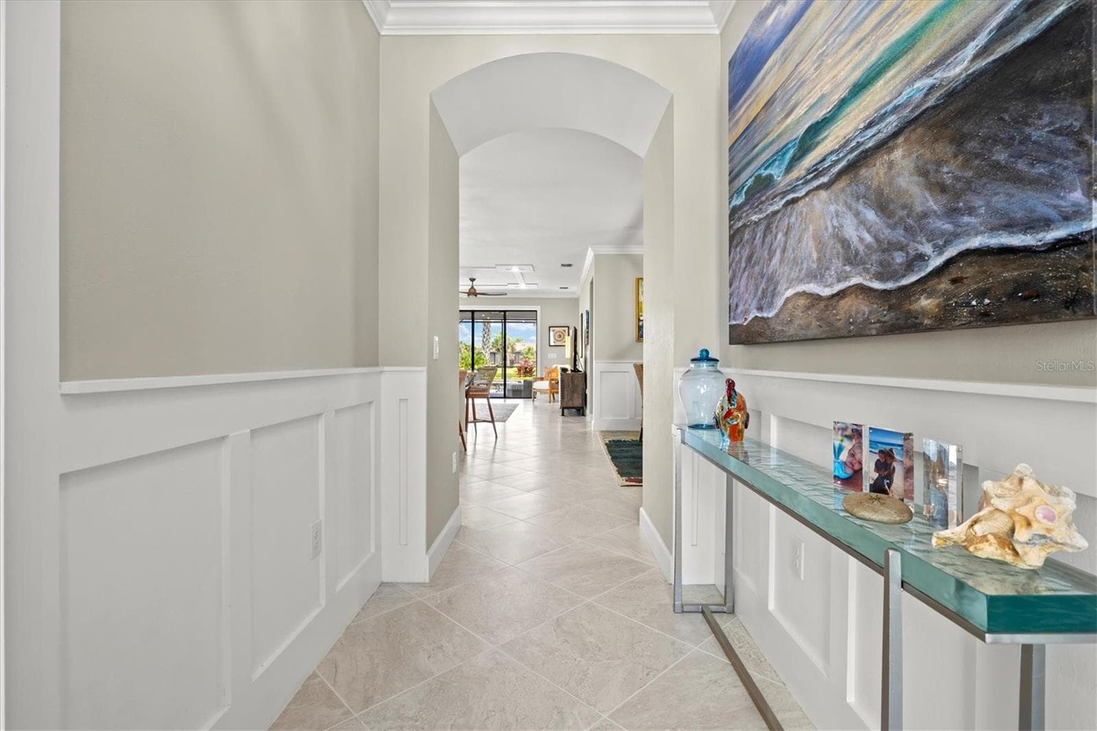 Single Family Residence at 13061 RINELLA ST, VENICE, photo 9 of 95