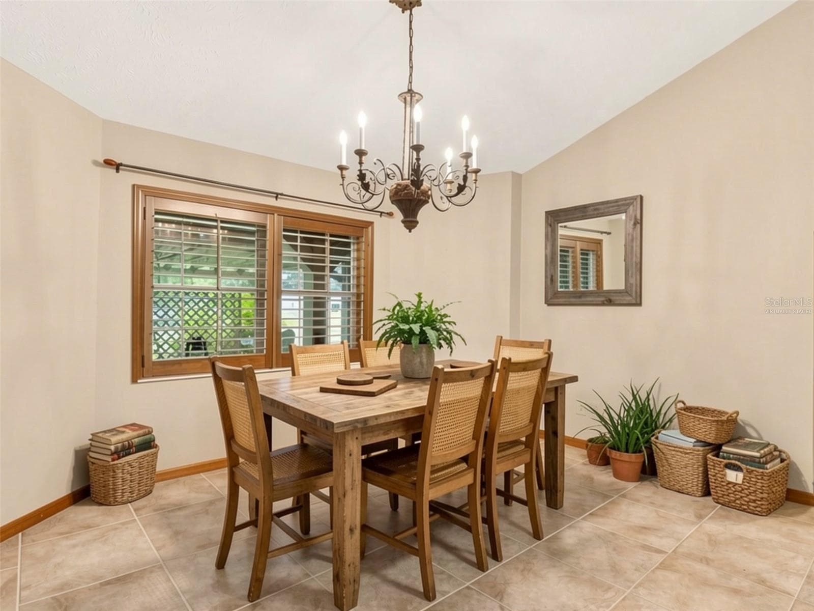 Virtually Staged Dining area - 8699 SE 12TH CT, OCALA