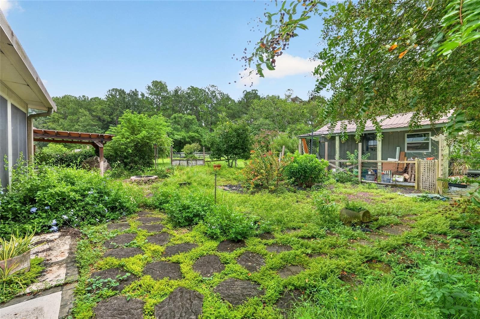 Single Family Residence at 8699 SE 12TH CT, OCALA, photo 62 of 96