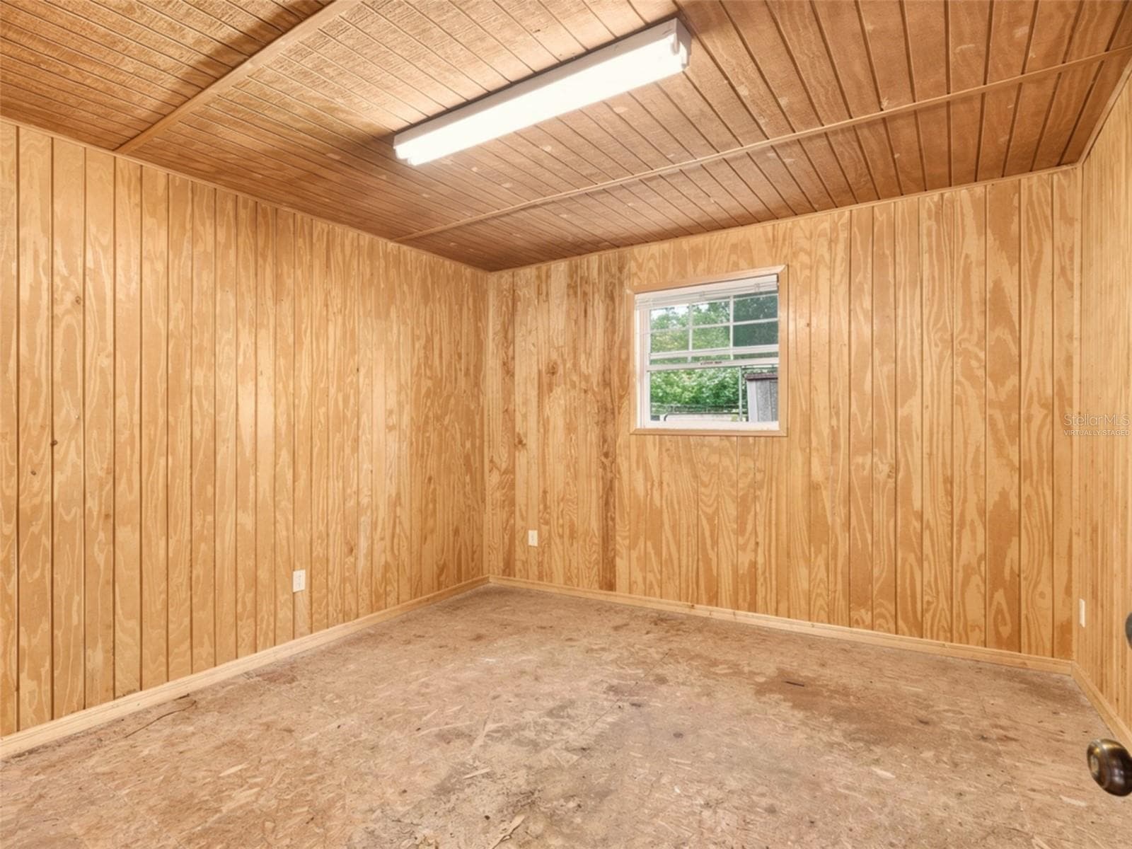Barn - Tack room (virtually staged) - 8699 SE 12TH CT, OCALA