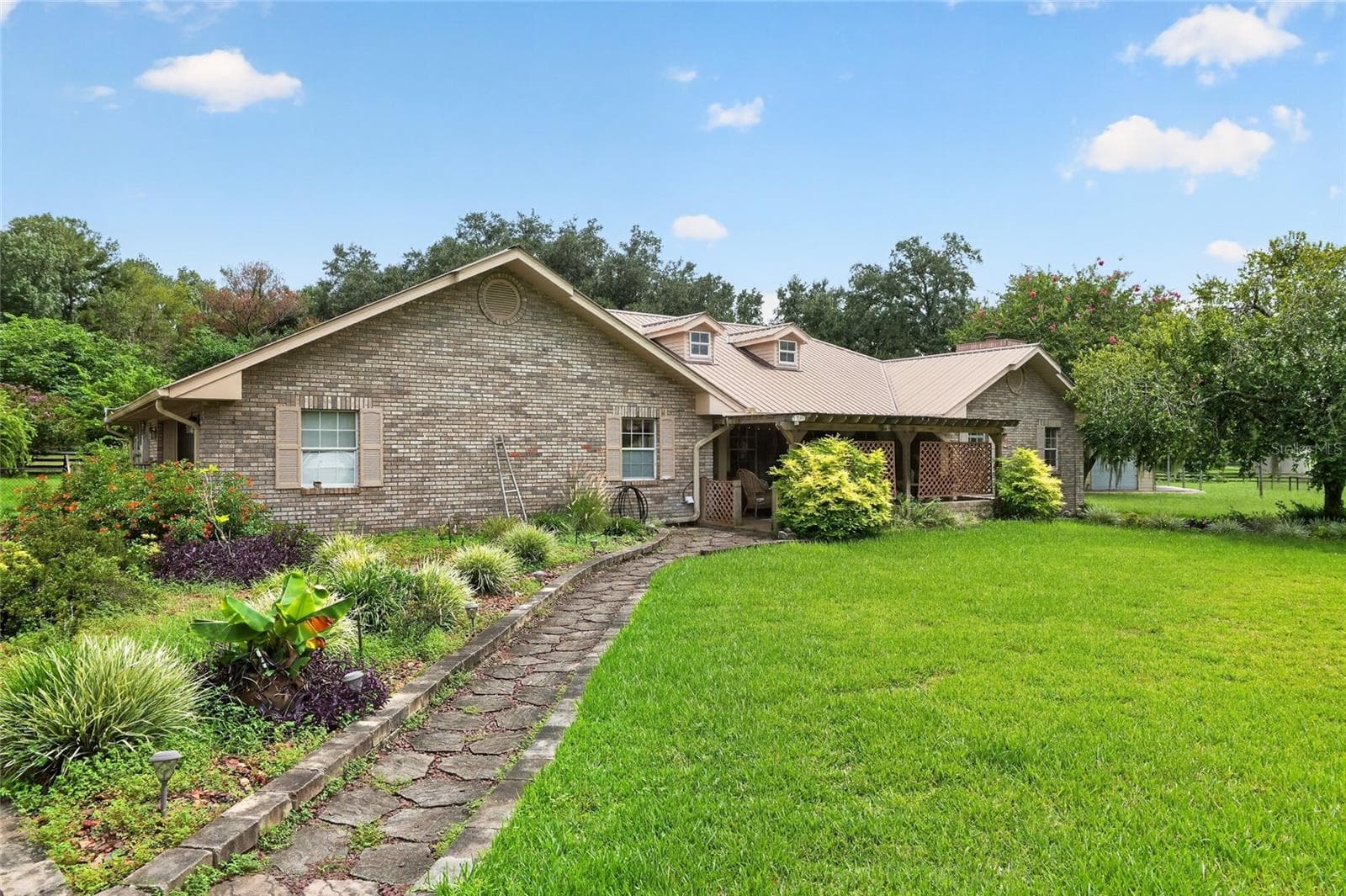 Single Family Residence at 8699 SE 12TH CT, OCALA, photo 89 of 96