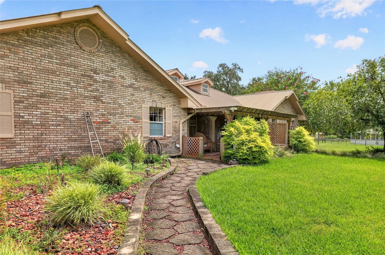 Single Family Residence at 8699 SE 12TH CT, OCALA, photo 92 of 96