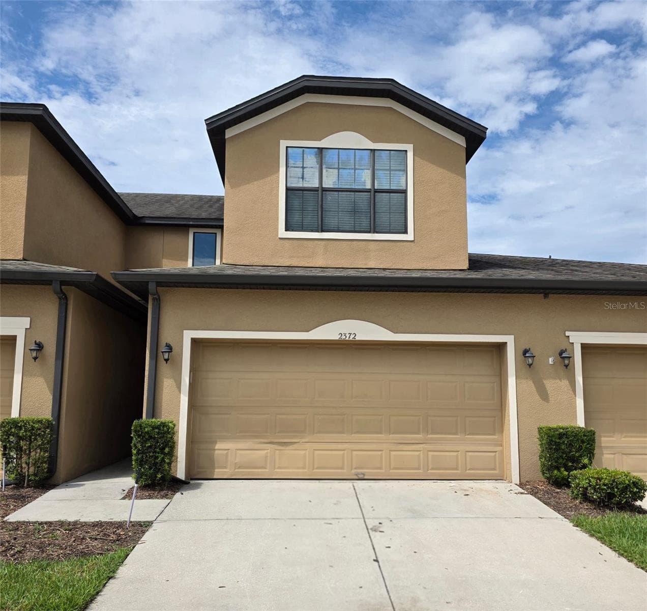 2372 SEVEN OAKS DR