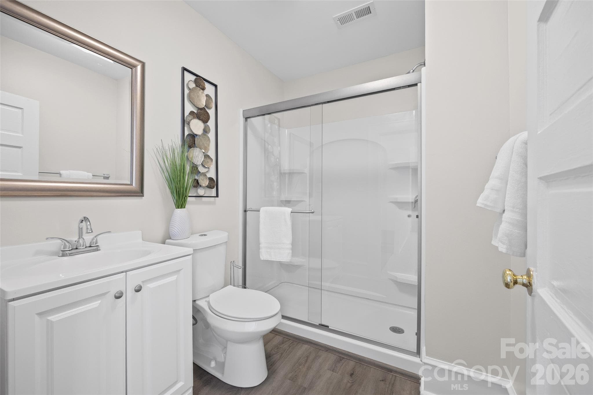 Condominium at 1501 Cleveland Avenue, Charlotte, photo 14 of 25