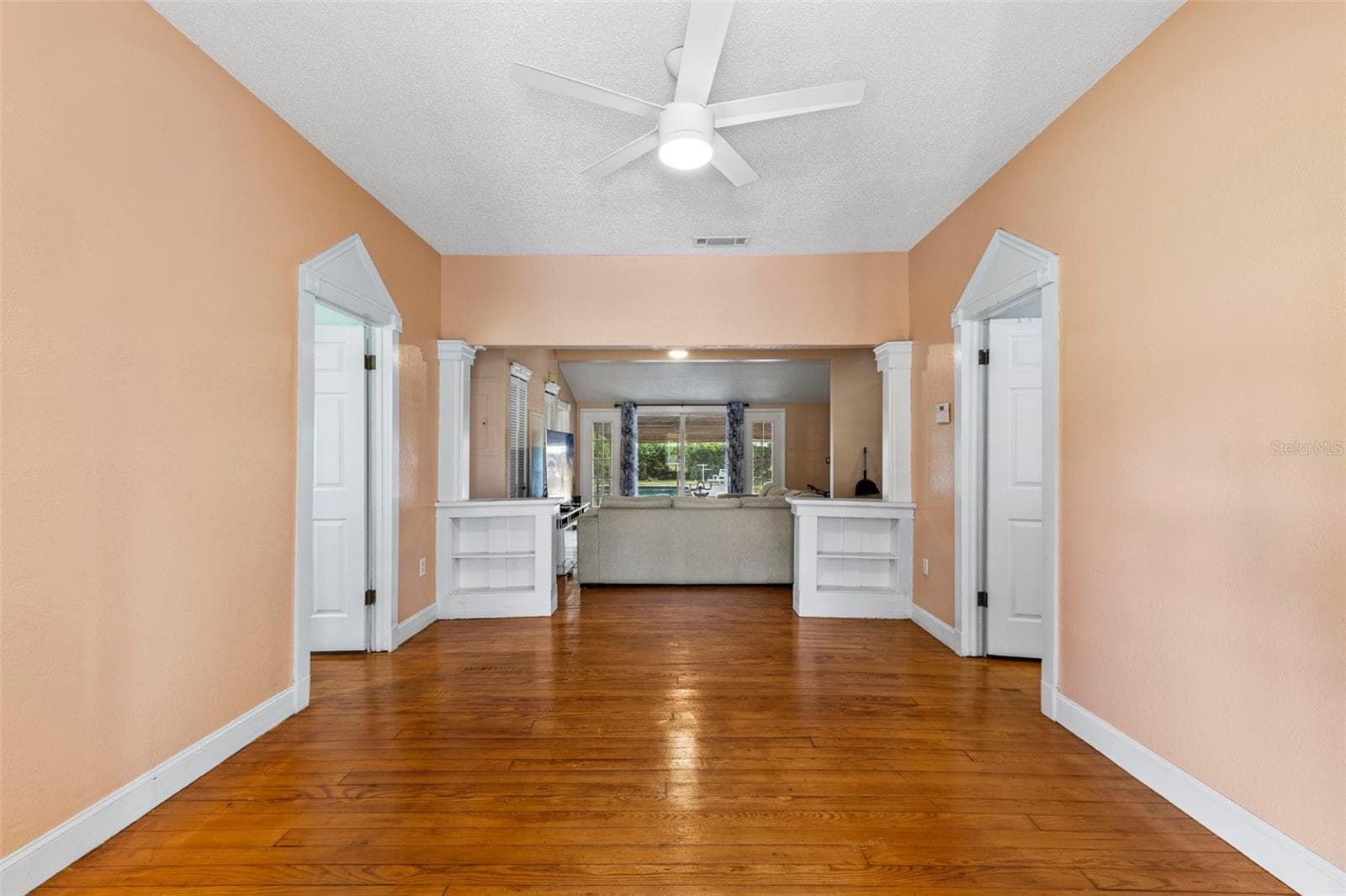 Single Family Residence at 1031 WALTHAM AVE, ORLANDO, photo 15 of 30
