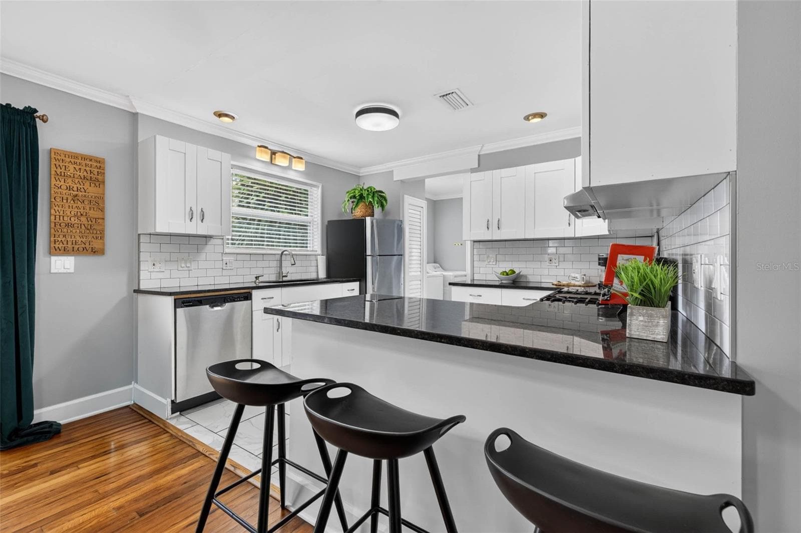 Single Family Residence at 1136 22ND AVE N, ST PETERSBURG, photo 10 of 44
