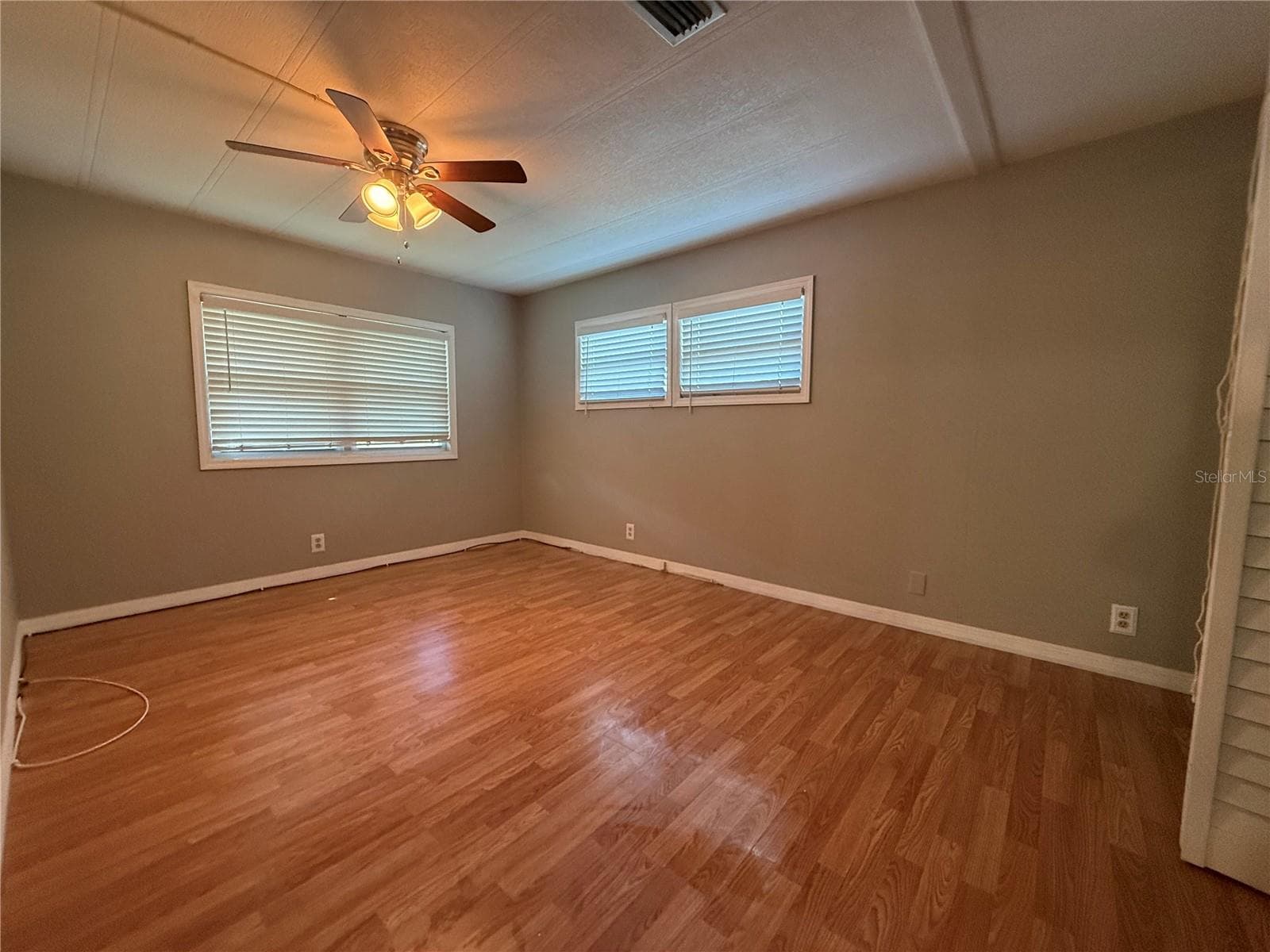 Manufactured Home at 758 ROYAL PALM CIR, LARGO, photo 21 of 29