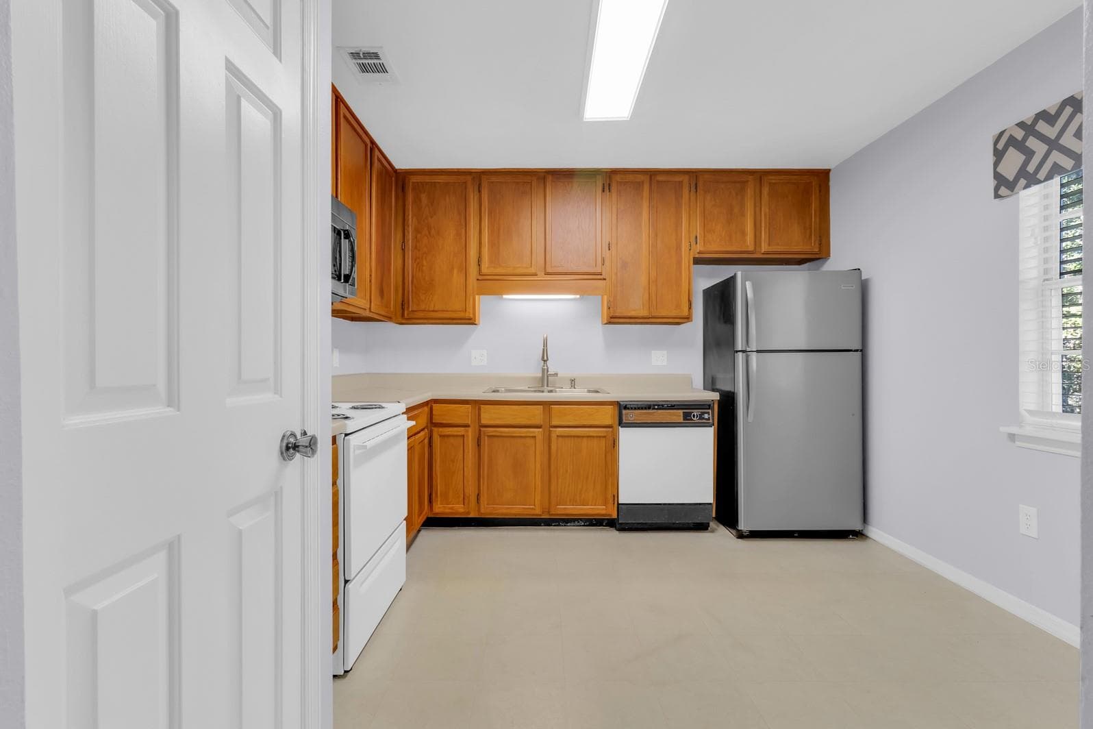 Condominium at 7306 OLYMPIA CT #7306, LONGWOOD, photo 11 of 29