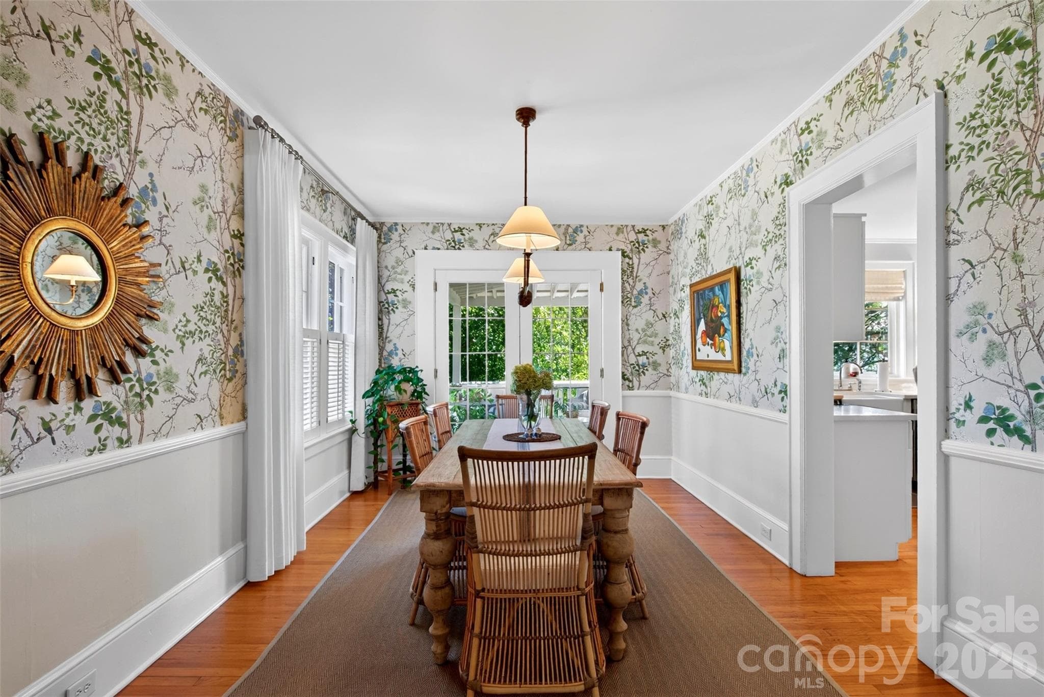 Single Family Residence at 36 Mount Vernon Circle, Asheville, photo 9 of 48